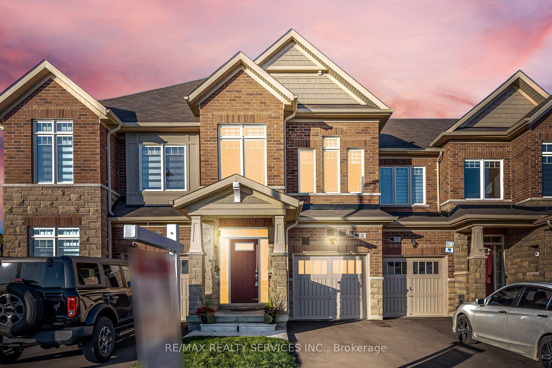 33 Sparrowbrook Street Caledon Ontario Canada Sale residential Raj Sharma RE/MAX Realty Services Inc., Brokerage*