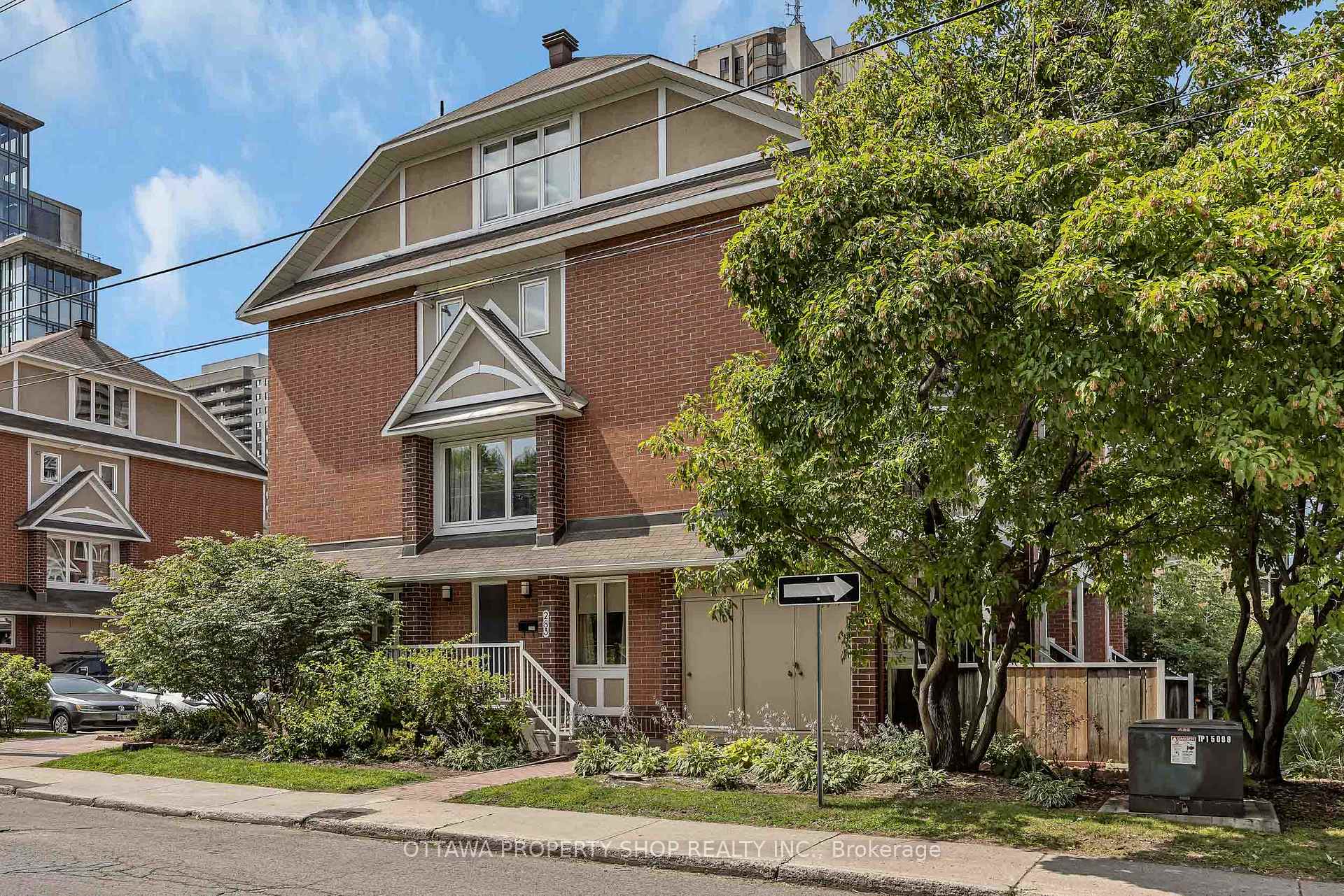 . - 283 Nepean Street Ottawa Ontario Canada Sold residential   Royal LePage Performance Realty, Brokerage *