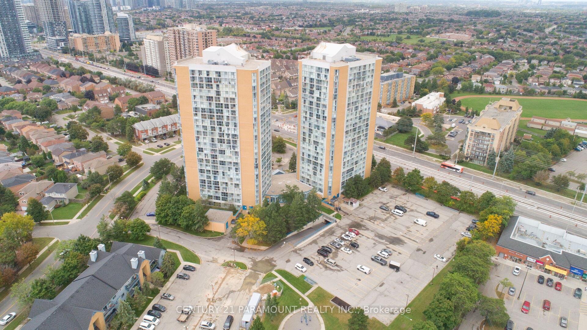 1116 - 35 Trailwood Drive SW Mississauga Ontario Canada Rent residential Pargat Brar Century 21 Paramount Realty Inc., Brokerage*