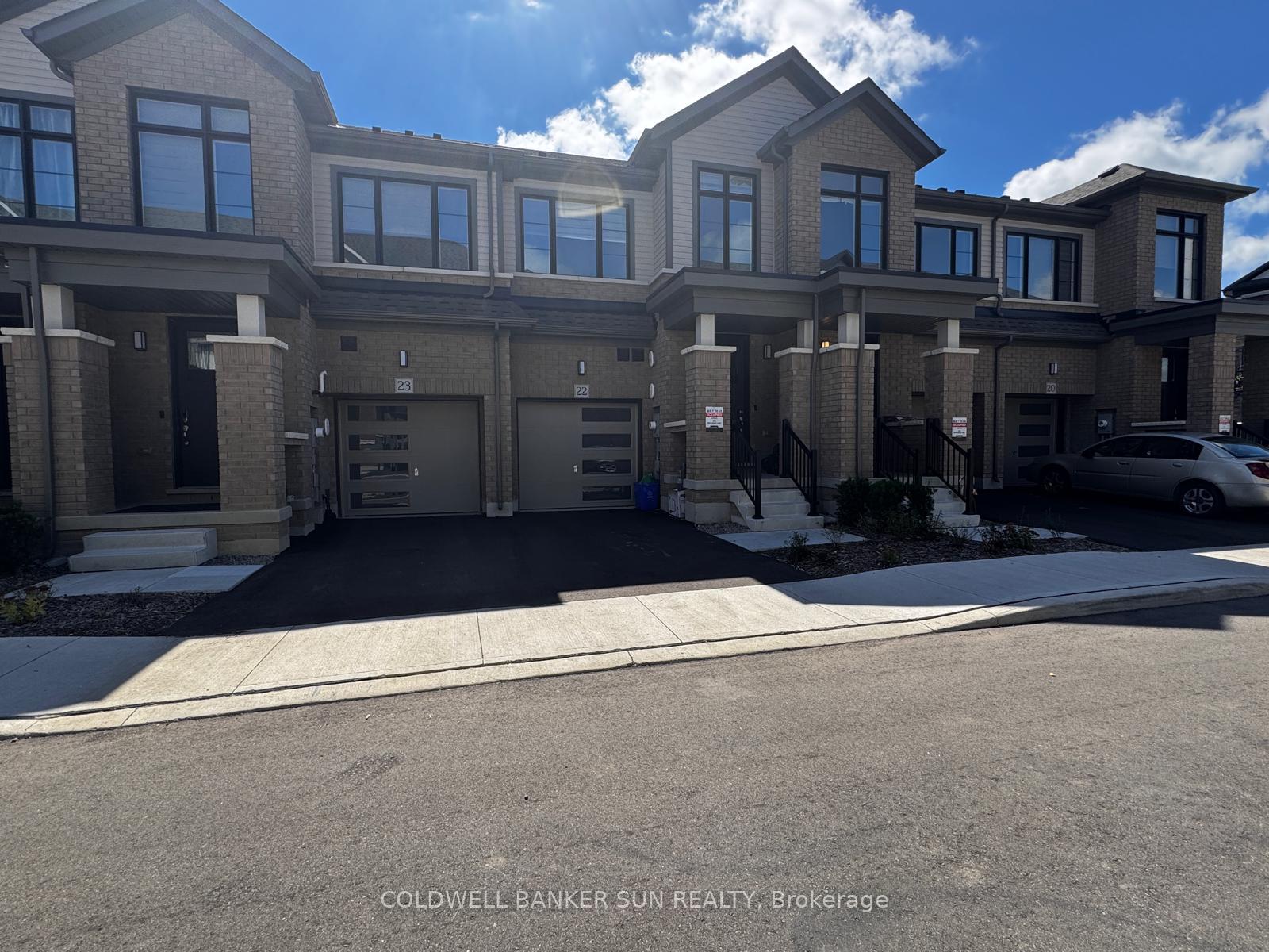 22 - 474 Provident Way Hamilton Ontario Canada Rent residential Sukhvir Sondh Coldwell Banker Sun Realty, Brokerage*