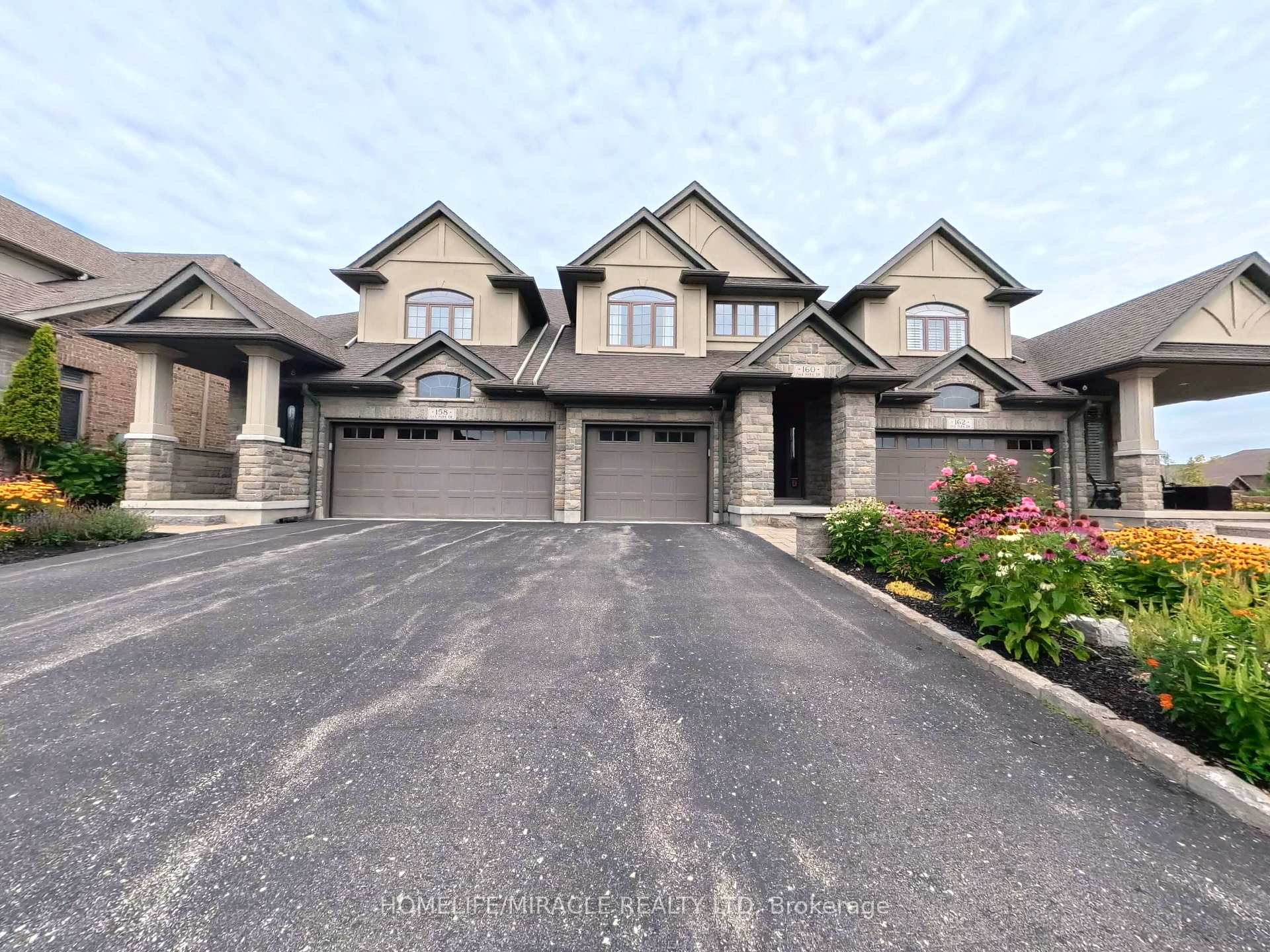 160 Oak Park Drive Waterloo Ontario Canada Rent residential   HomeLife/Miracle Realty Ltd., Brokerage*