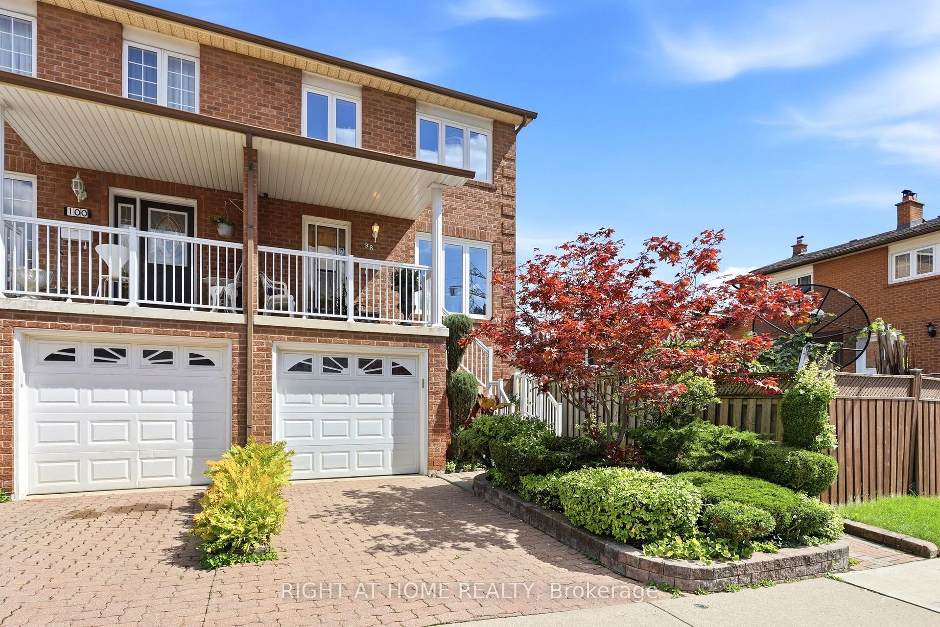 98 Beaver Terrace Toronto Ontario Canada Sale residential Gamini Bandara Right at Home Realty, Brokerage*