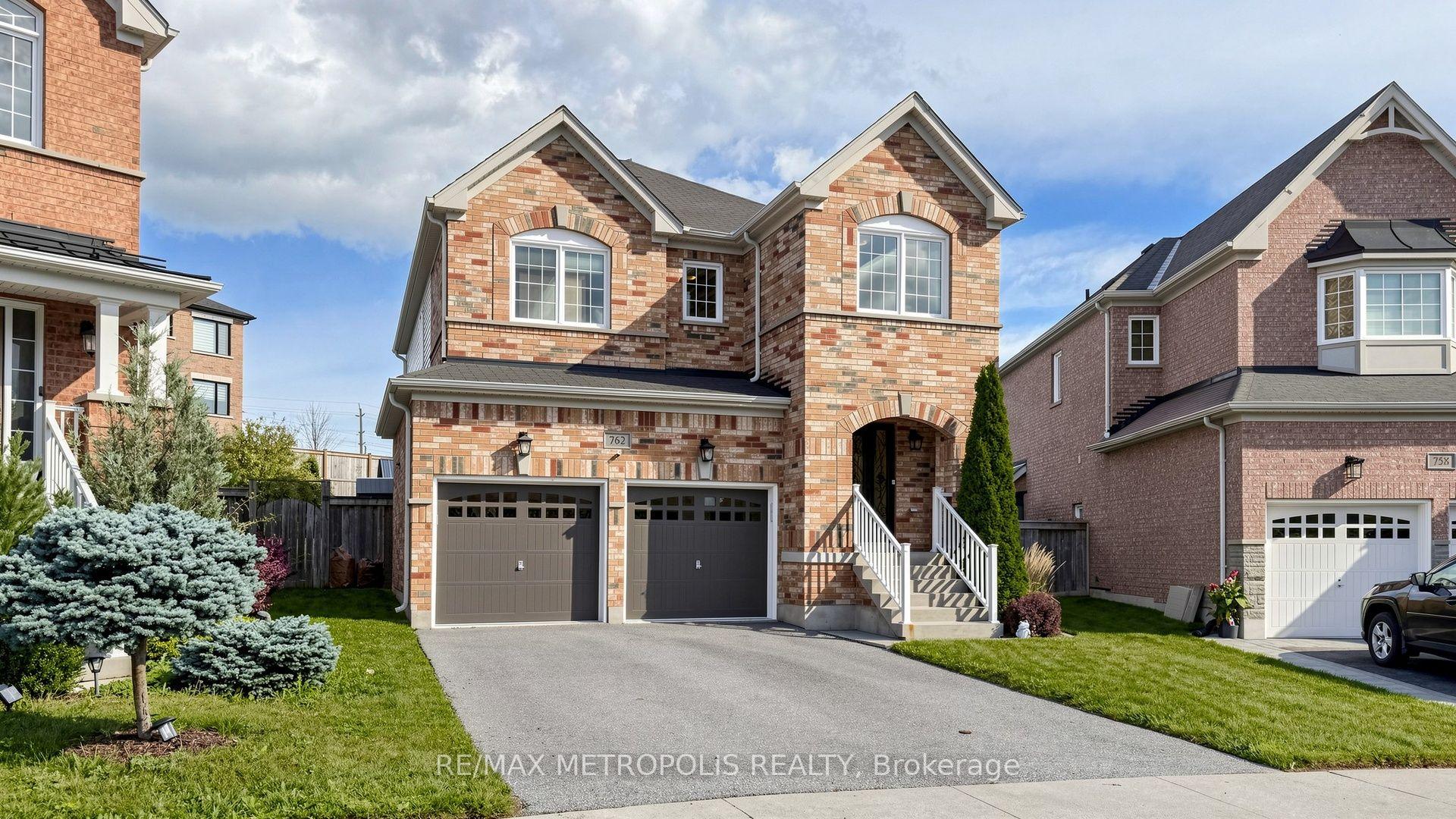 762 Mccue Drive Oshawa Ontario Canada Sale residential Kareem Henaway RE/MAX Metropolis Realty Brokerage*
