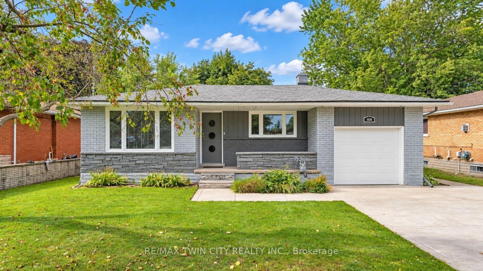 106 Kenneth Avenue Kitchener Ontario Canada Sale residential Jon Hiller RE/MAX Twin City Realty Inc., Brokerage*