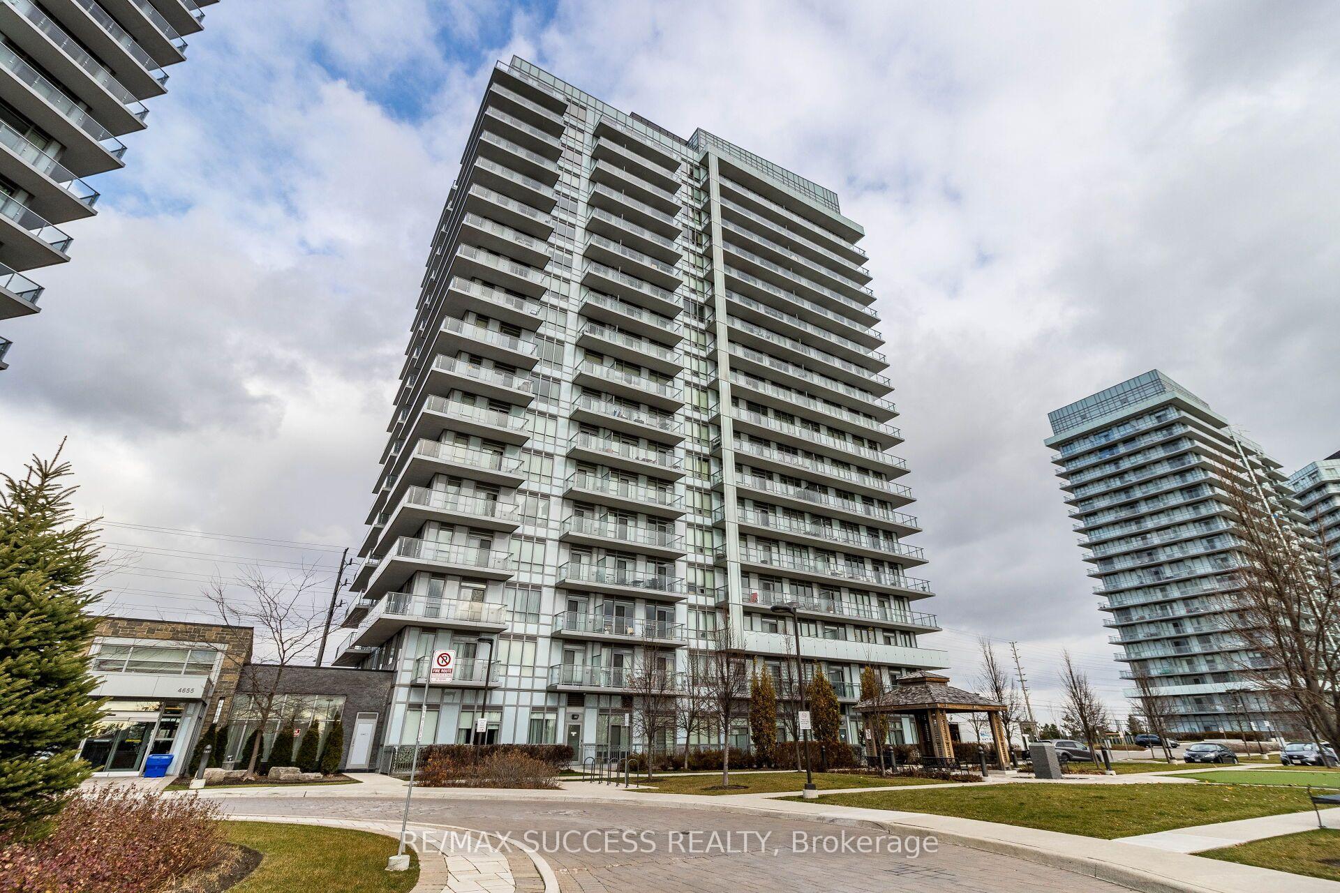 PH01 - 4655 Glen Erin Drive Mississauga Ontario Canada Rent residential Sunil Angrish RE/MAX Success Realty, Brokerage*