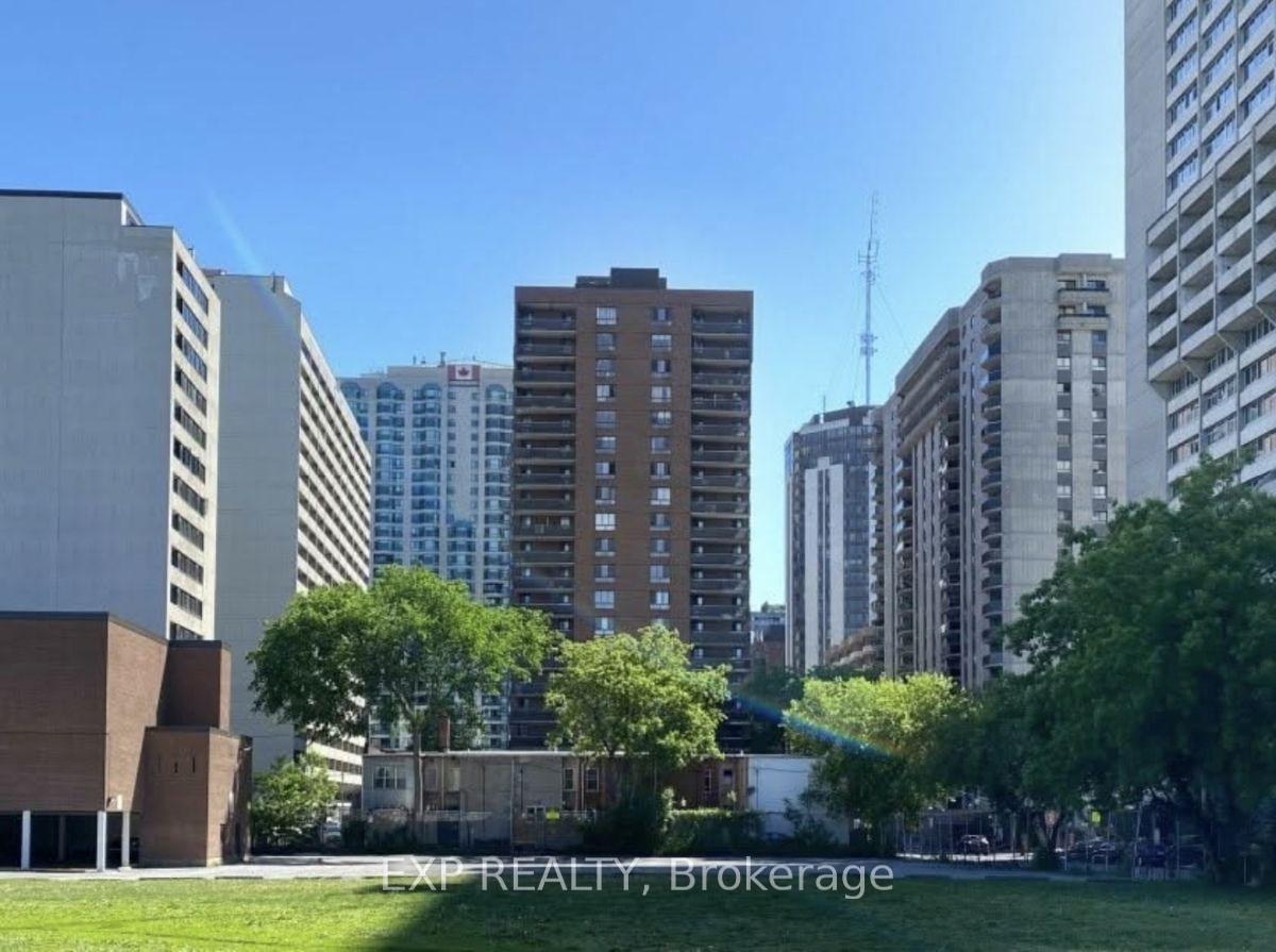 1708 - 475 Laurier Avenue W Ottawa Ontario Canada Rented residential   Royal LePage Performance Realty, Brokerage *