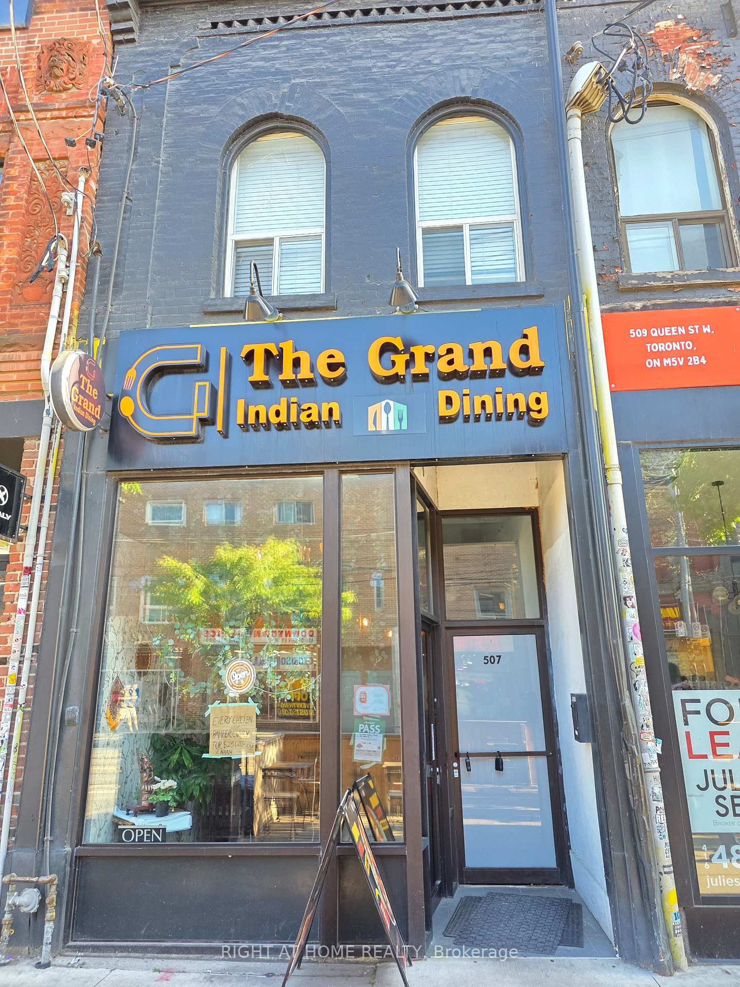 507 Queen Street W Toronto Ontario Canada Sale commercial Gamini Bandara Right at Home Realty, Brokerage*