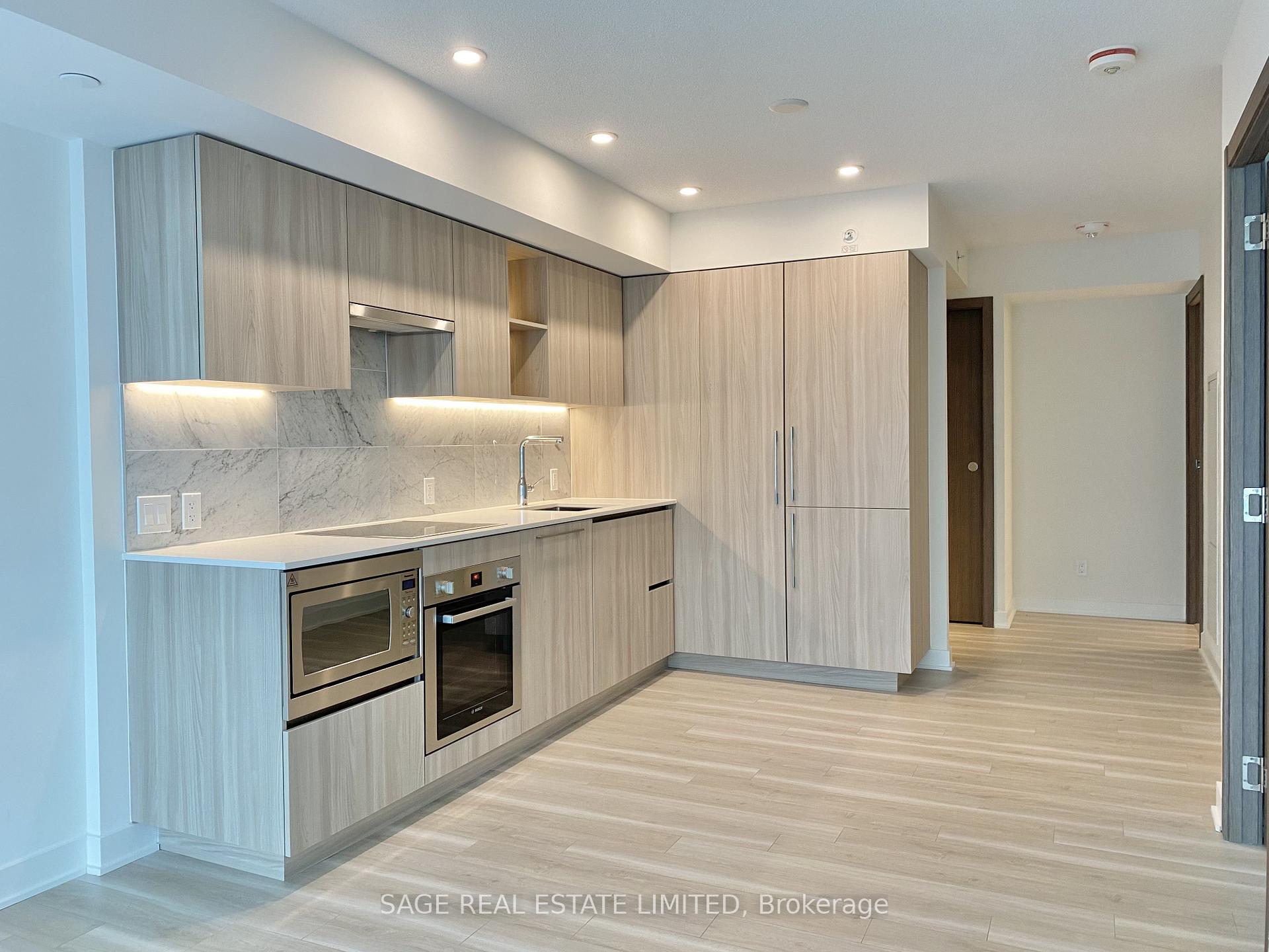 801 - 17 Bathurst Street Toronto Ontario Canada Sold residential Varun Sirohi HomeLife Superstars Real Estate Ltd., Brokerage*