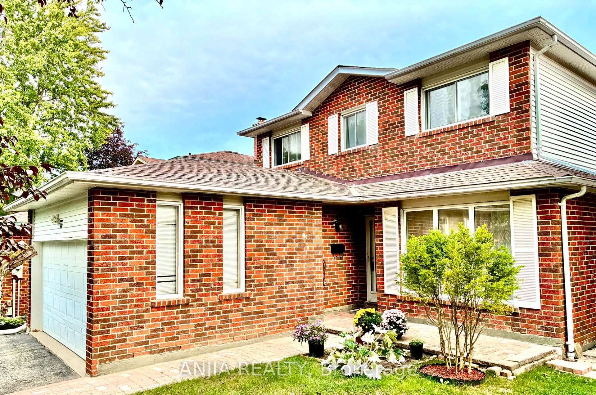 77 Royal Palm Drive Brampton Ontario Canada Sale residential Sundeep Babbar Royal Lepage Certified Realty, Brokerage*