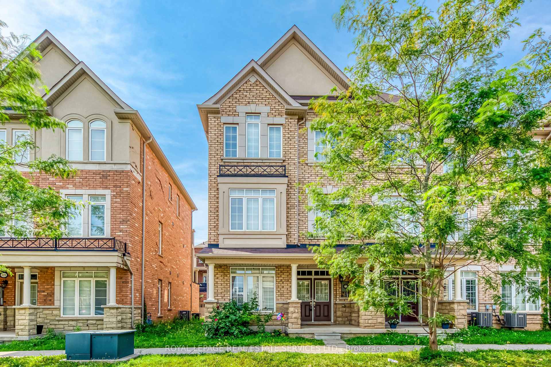 3072 Eberly Woods Drive Oakville Ontario Canada Rent residential Nadia Maharaj Royal LePage Real Estate Services Ltd., Brokerage