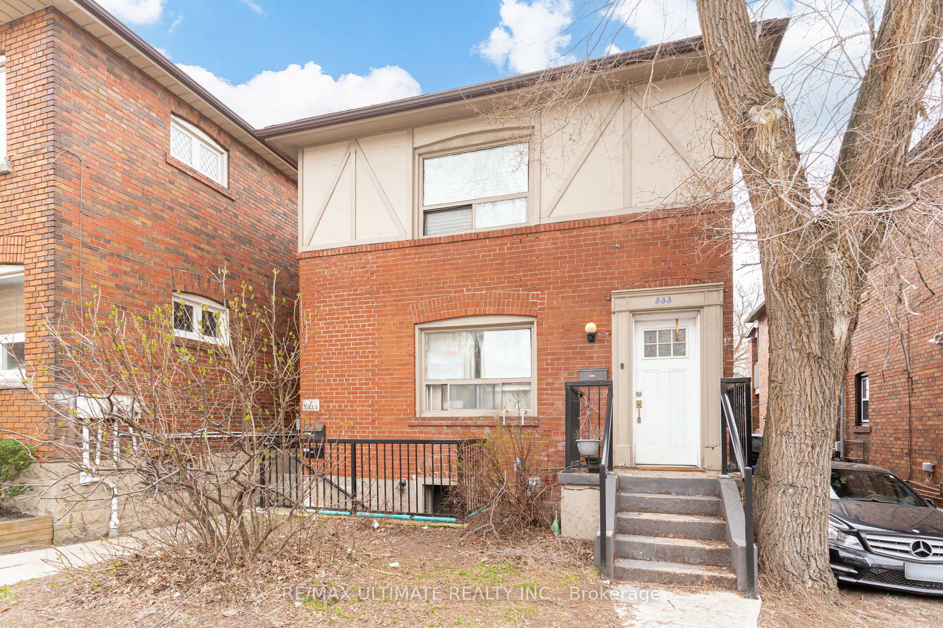 533 Kingston Road Toronto Ontario Canada Sale residential Welcome To Realtor Doctor RE/MAX Ultimate Realty Inc., Brokerage *