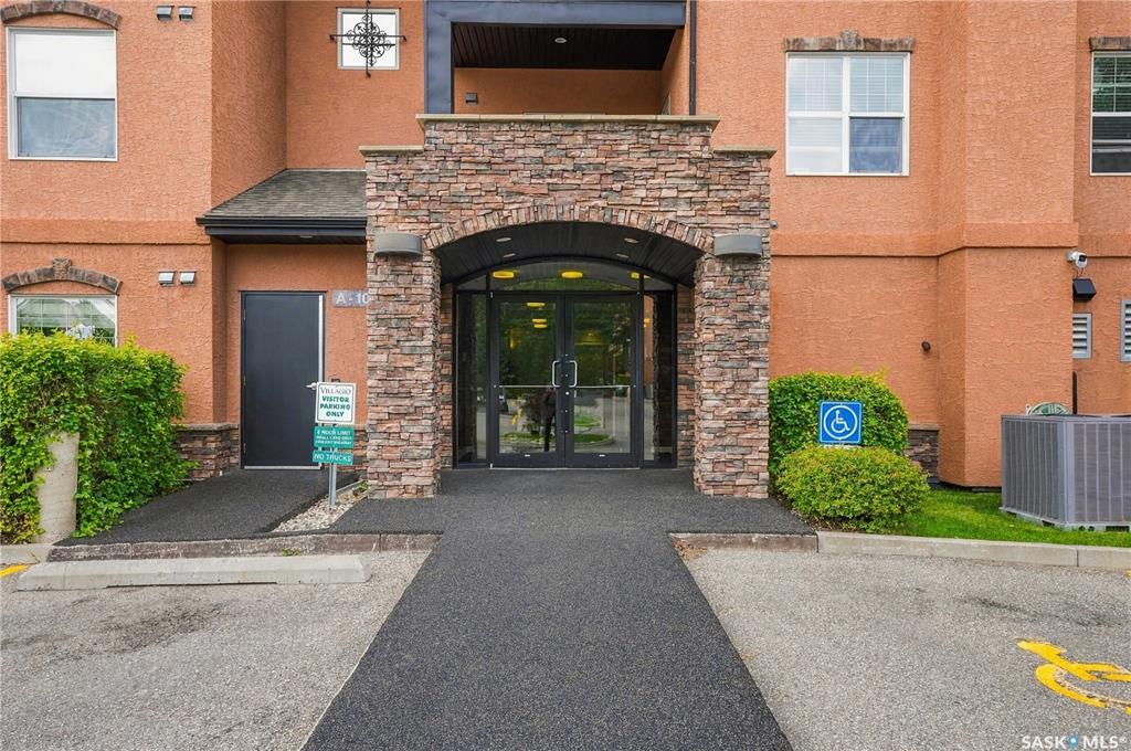 A106 - 103 Wellman LANE Saskatoon Saskatchewan Canada Sale residential Jevin Barton Realty Executives Saskatoon