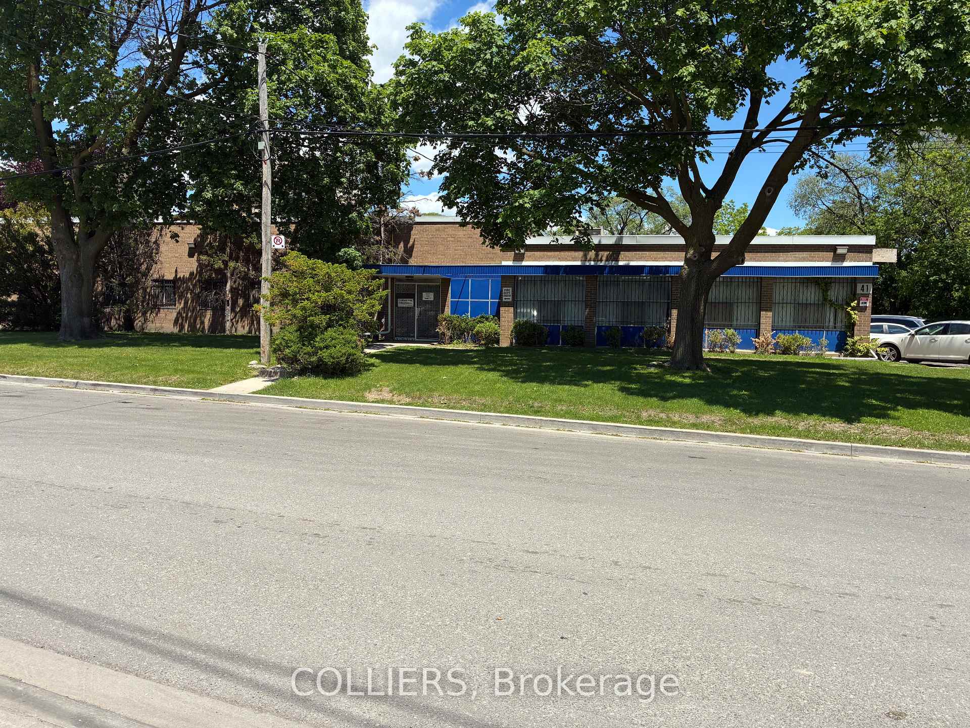 41 Bertal Road Toronto Ontario Canada Sale commercial Silvia Di Monte Realinvest Canada Inc., Brokerage*