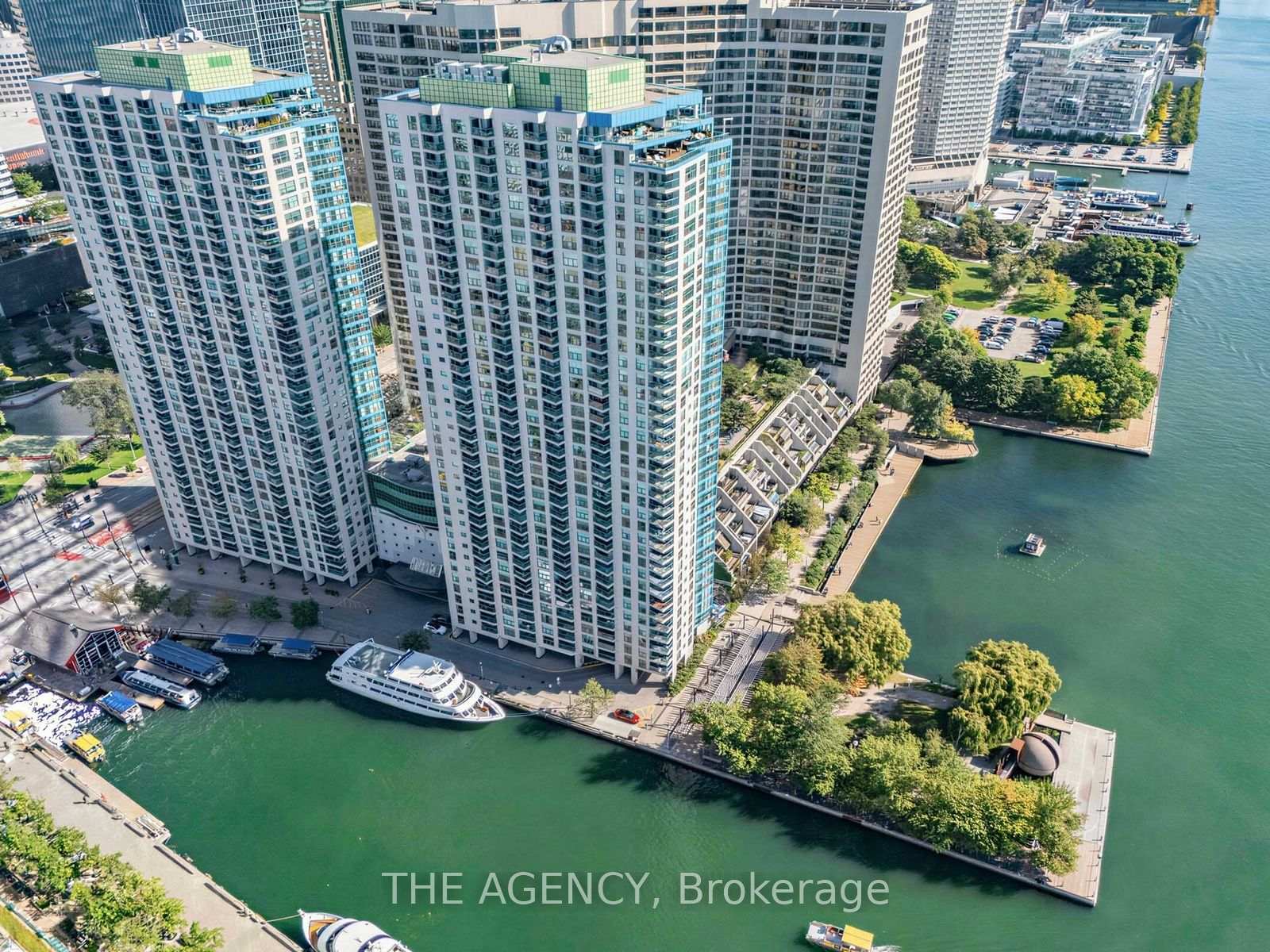 606 - 99 Harbour Square Toronto Ontario Canada Sale residential Angelo and Joanna Lionti FinchTown Realty Inc., Brokerage