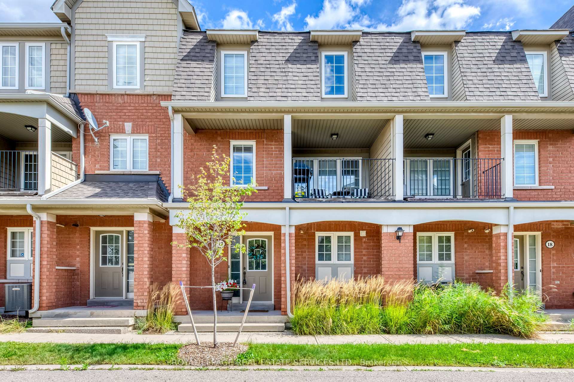 17 - 2360 Parkhaven Boulevard Oakville Ontario Canada Sale residential Nadia Maharaj Royal LePage Real Estate Services Ltd., Brokerage