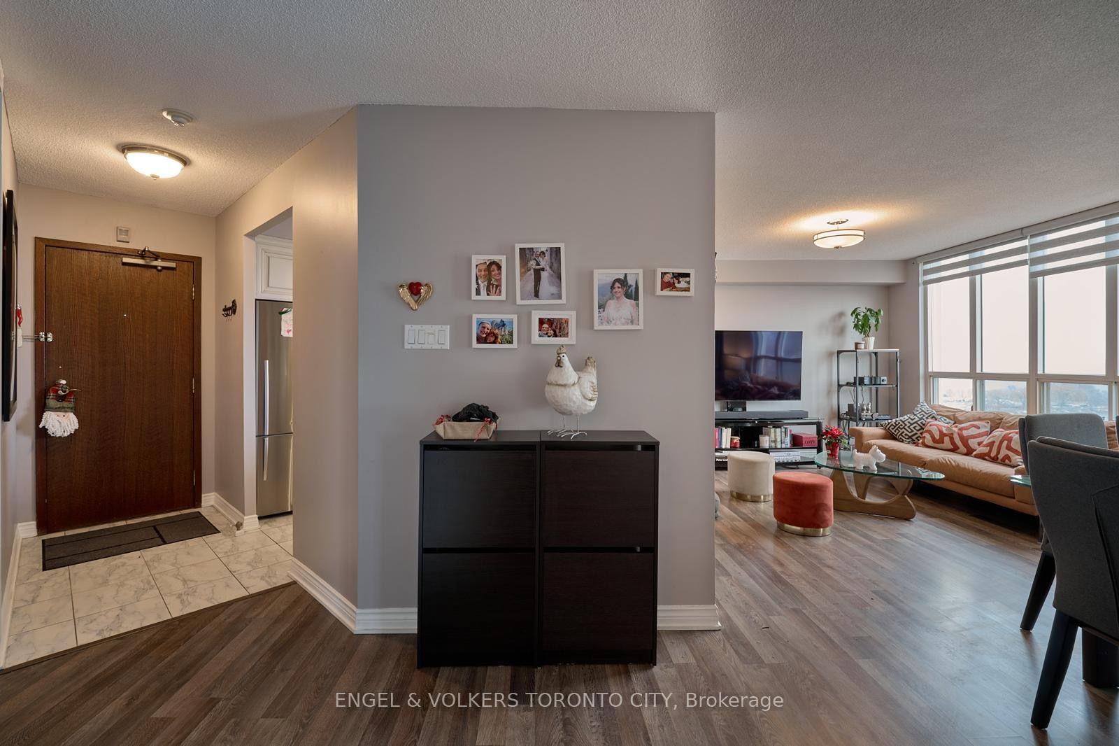 1204 - 2285 Lake Shore Boulevard W Toronto Ontario Canada Rent residential   MOVETA REALTY INC., Brokerage*
