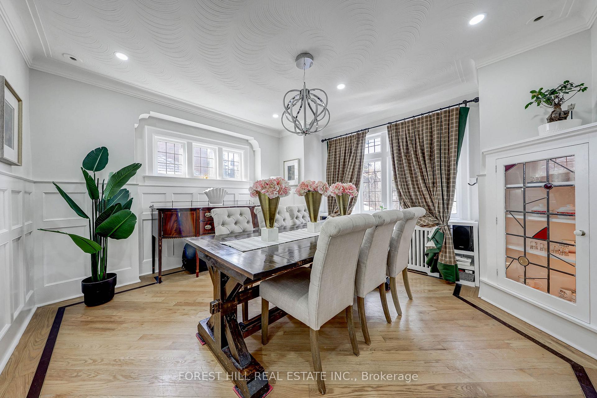 607 Spadina Road Toronto Ontario Canada Sale residential David Mosley Forest Hill Real Estate Inc., Brokerage *