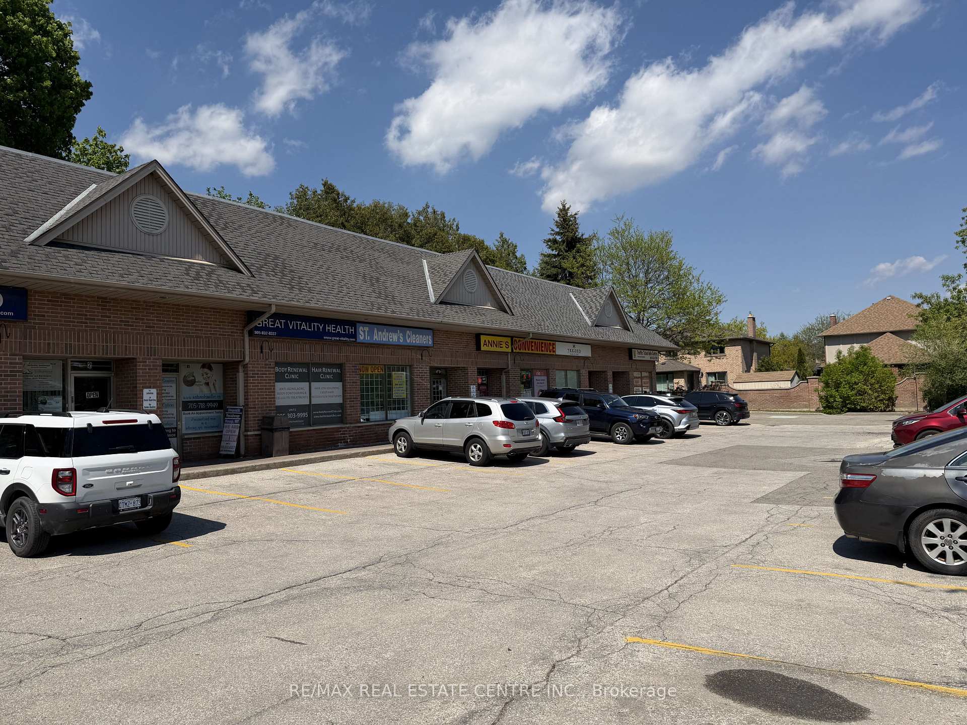 5 - 9833 Keele Street Vaughan Ontario Canada Sale commercial SAMEH BASTAWROSE RE/MAX REAL ESTATE CENTRE INC., BROKERAGE 