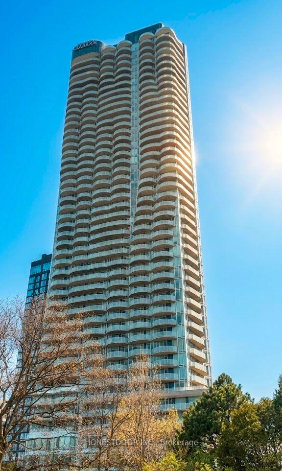 1704 - 805 Carling Avenue Ottawa Ontario Canada Sale residential Christiane Lafleur RE/MAX HALLMARK REALTY GROUP Brokerage *