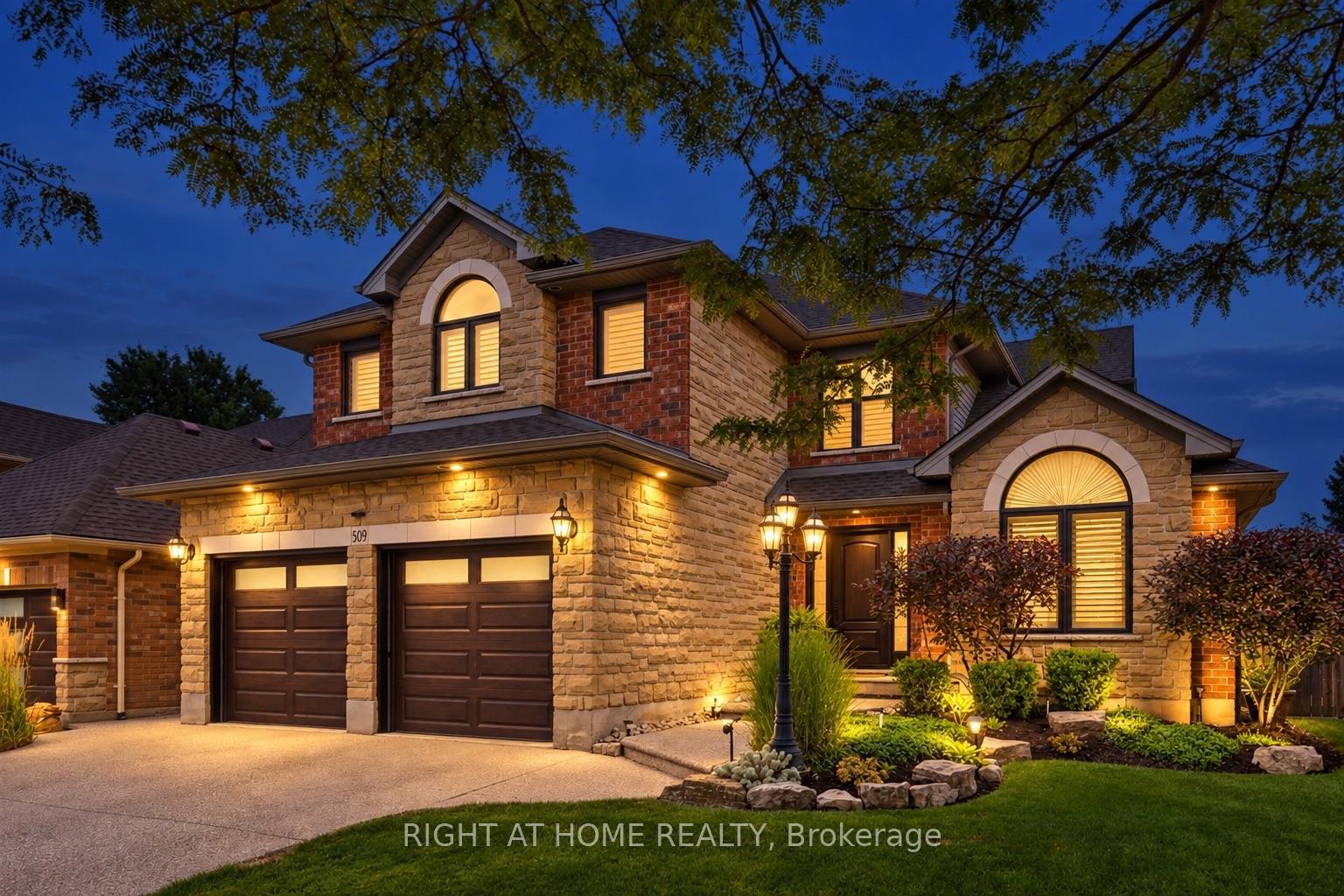 509 Larkspur Lane Burlington Ontario Canada Sale residential NICK & ZINA GEWARGES Right at Home Realty, Brokerage*