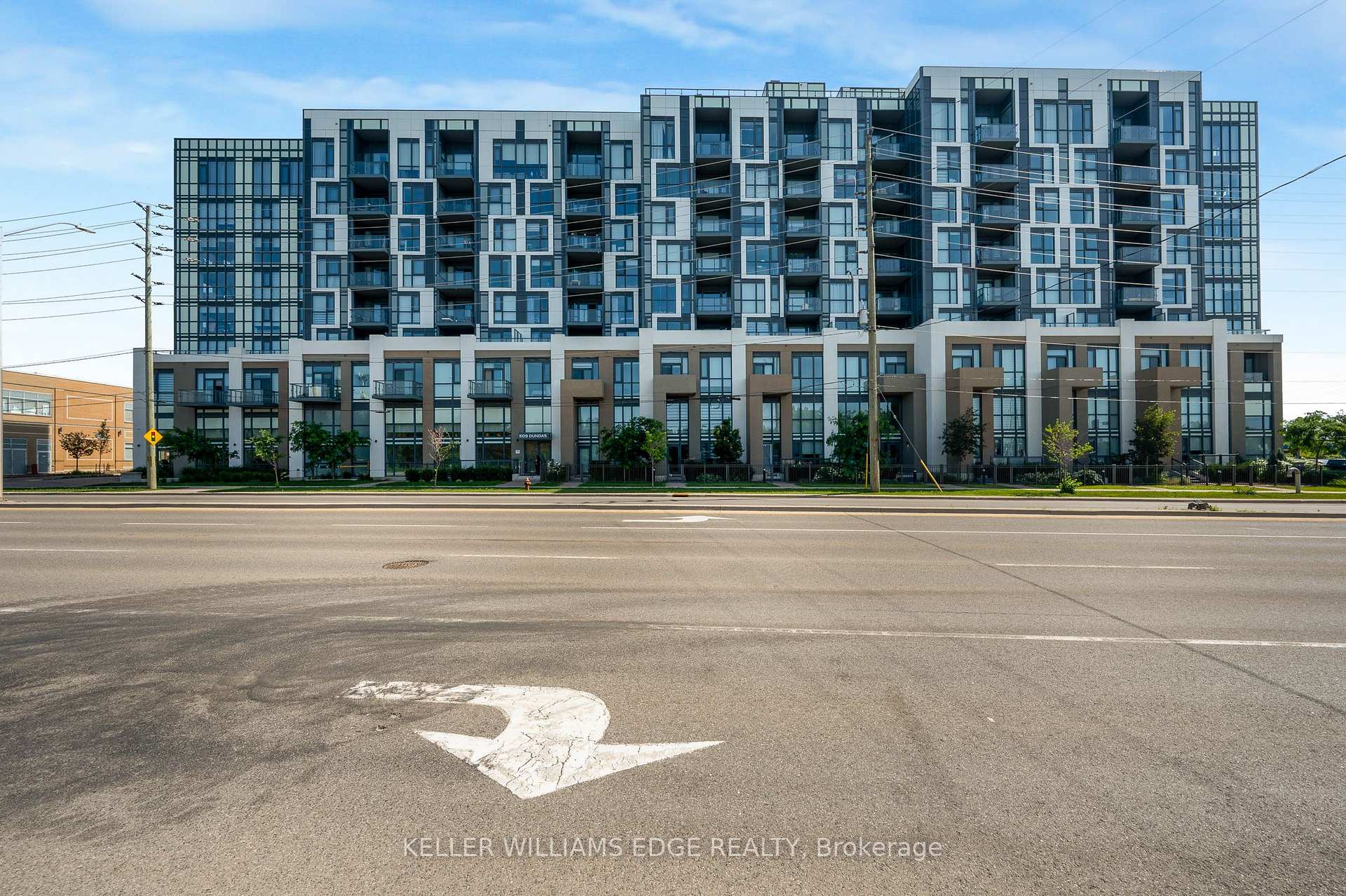 305 - 509 Dundas Street W Oakville Ontario Canada Sale residential NICK & ZINA GEWARGES Right at Home Realty, Brokerage*
