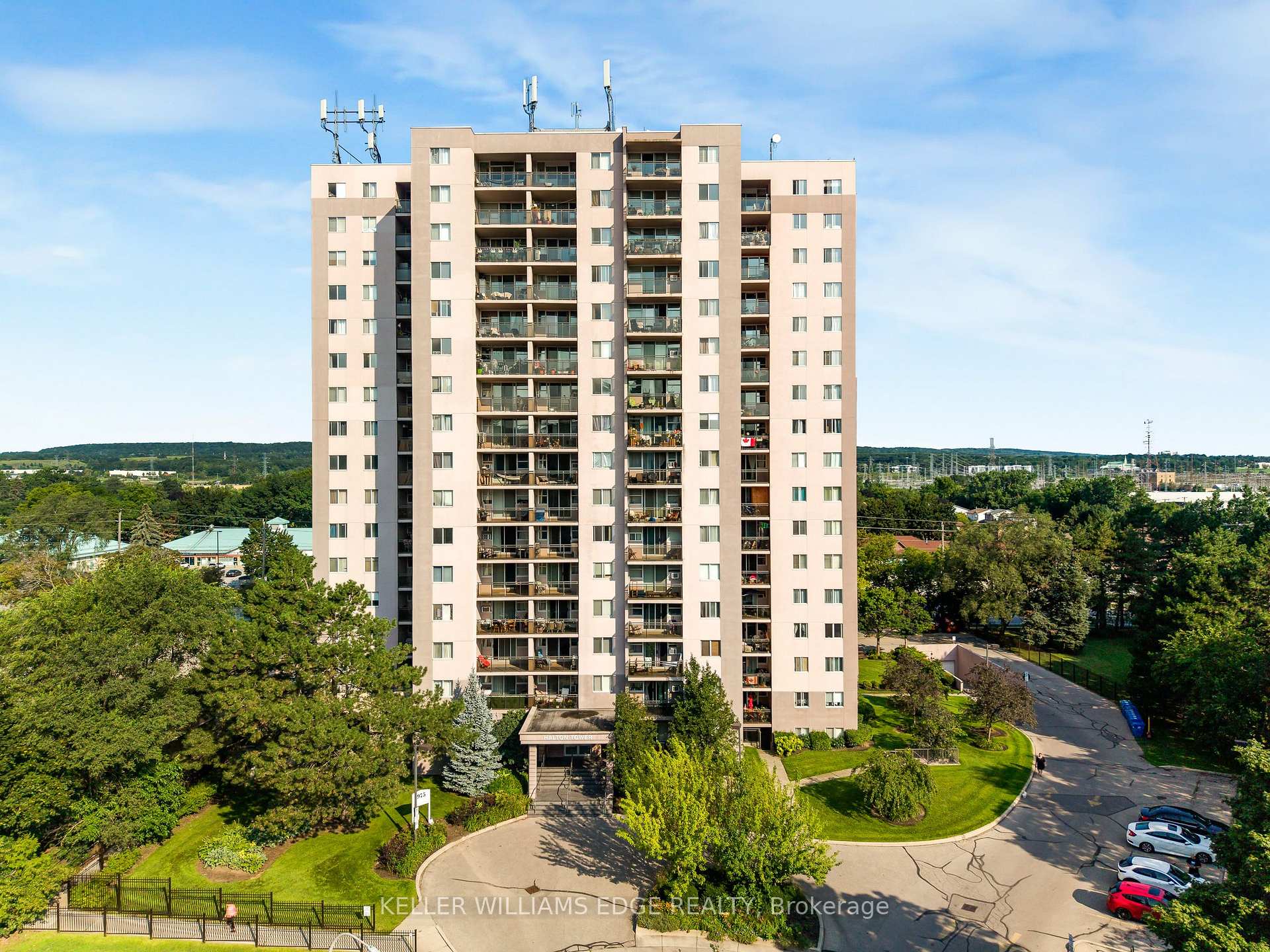 708 - 975 Warwick Court Burlington Ontario Canada Sale residential NICK & ZINA GEWARGES Right at Home Realty, Brokerage*