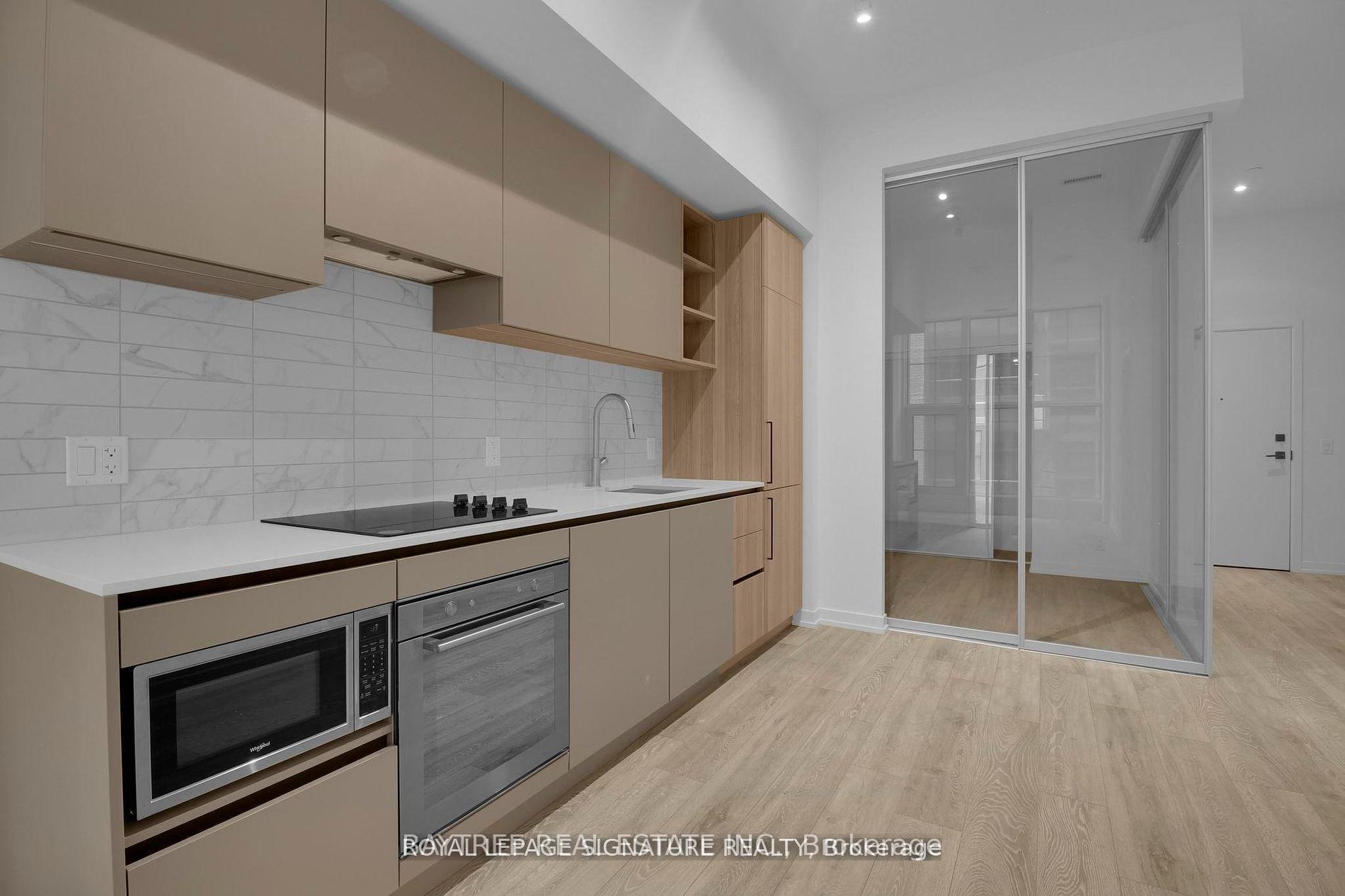 702 - 55 Mercer Street Toronto Ontario Canada Rent residential Veronica Varela ROYAL LEPAGE SECURITY REAL ESTATE, BROKERAGE*