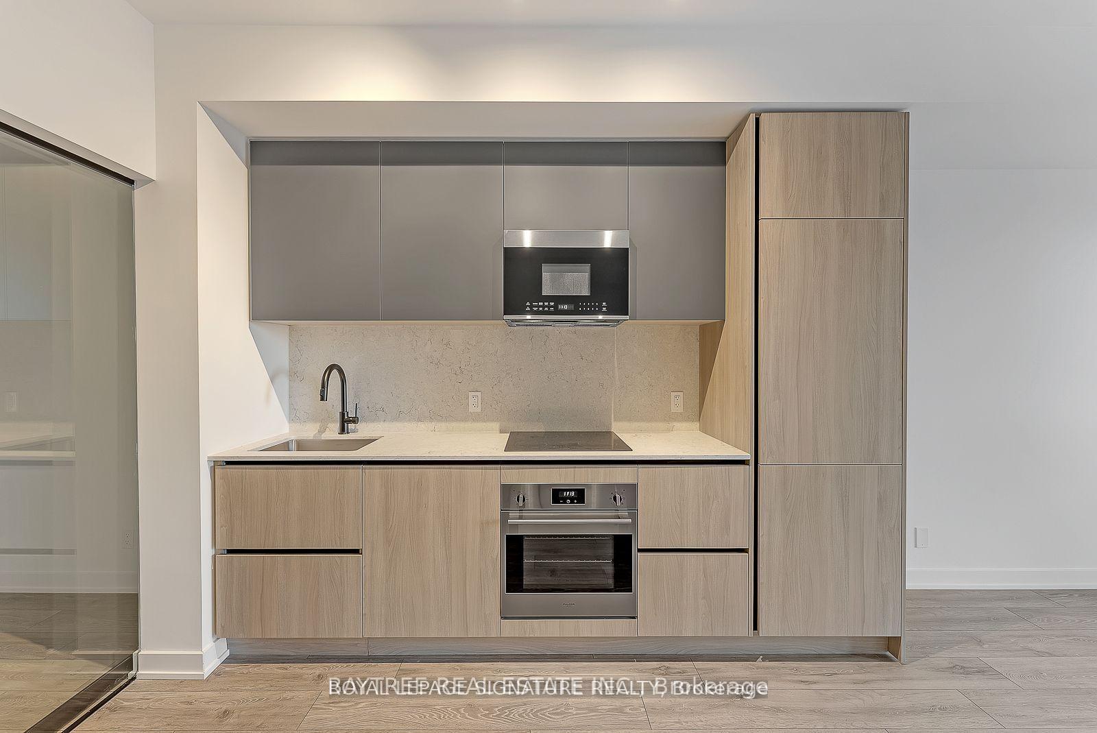 3001 - 108 Peter Street Toronto Ontario Canada Rent residential Veronica Varela ROYAL LEPAGE SECURITY REAL ESTATE, BROKERAGE*