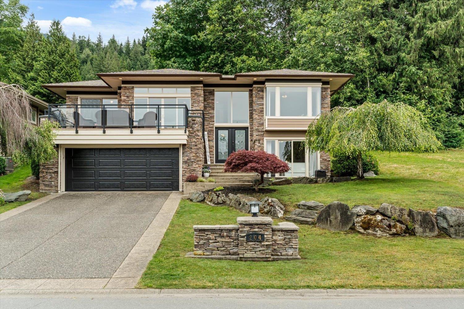 204 51075 FALLS COURT|Eastern Hi Chilliwack British Columbia Canada Sale residential Bob Buhler Century 21 Creekside Realty, Brokerage*