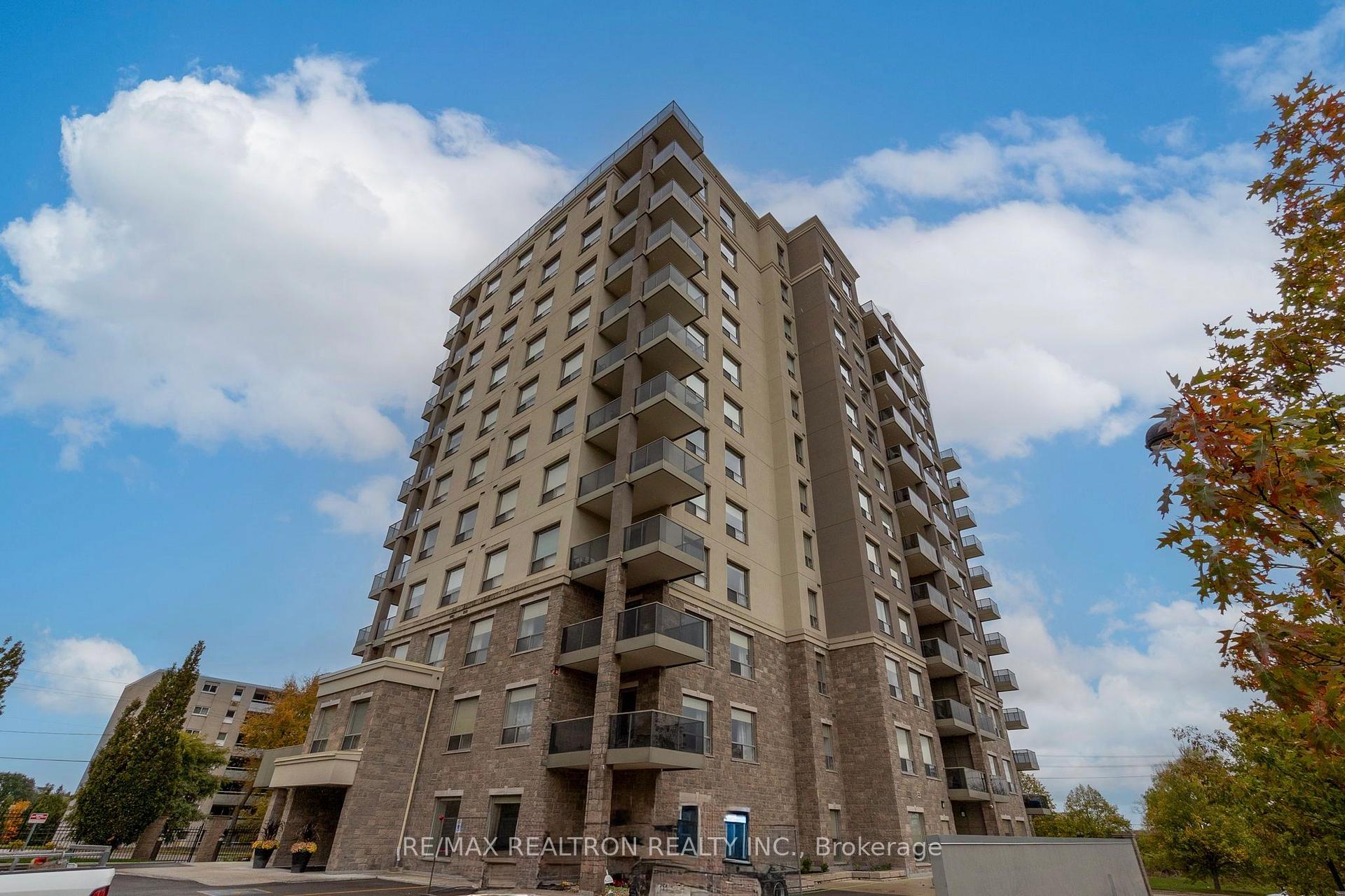 1202 - 223 Erb Street W Waterloo Ontario Canada Sale residential Mehrdad Maghsoud RE/MAX Realtron Realty Inc., Brokerage*
