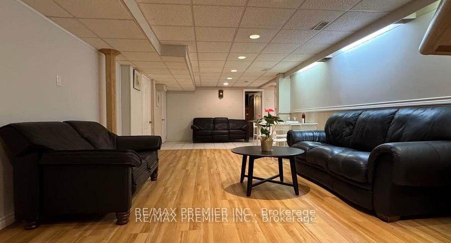 3551 Burningelm Crescent Mississauga Ontario Canada Rent residential Jason Mansingh RE/MAX PREMIER INC. Brokerage*