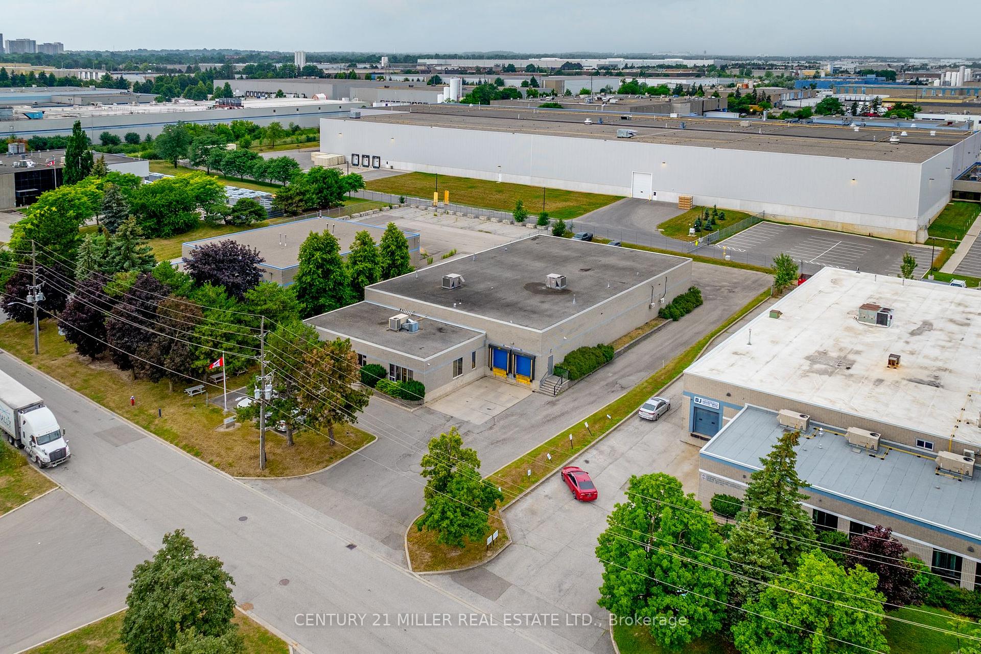4 Carson Court Brampton Ontario Canada Sale commercial Gary Nusca, Bridgecan Realty Corp., Brokerage*