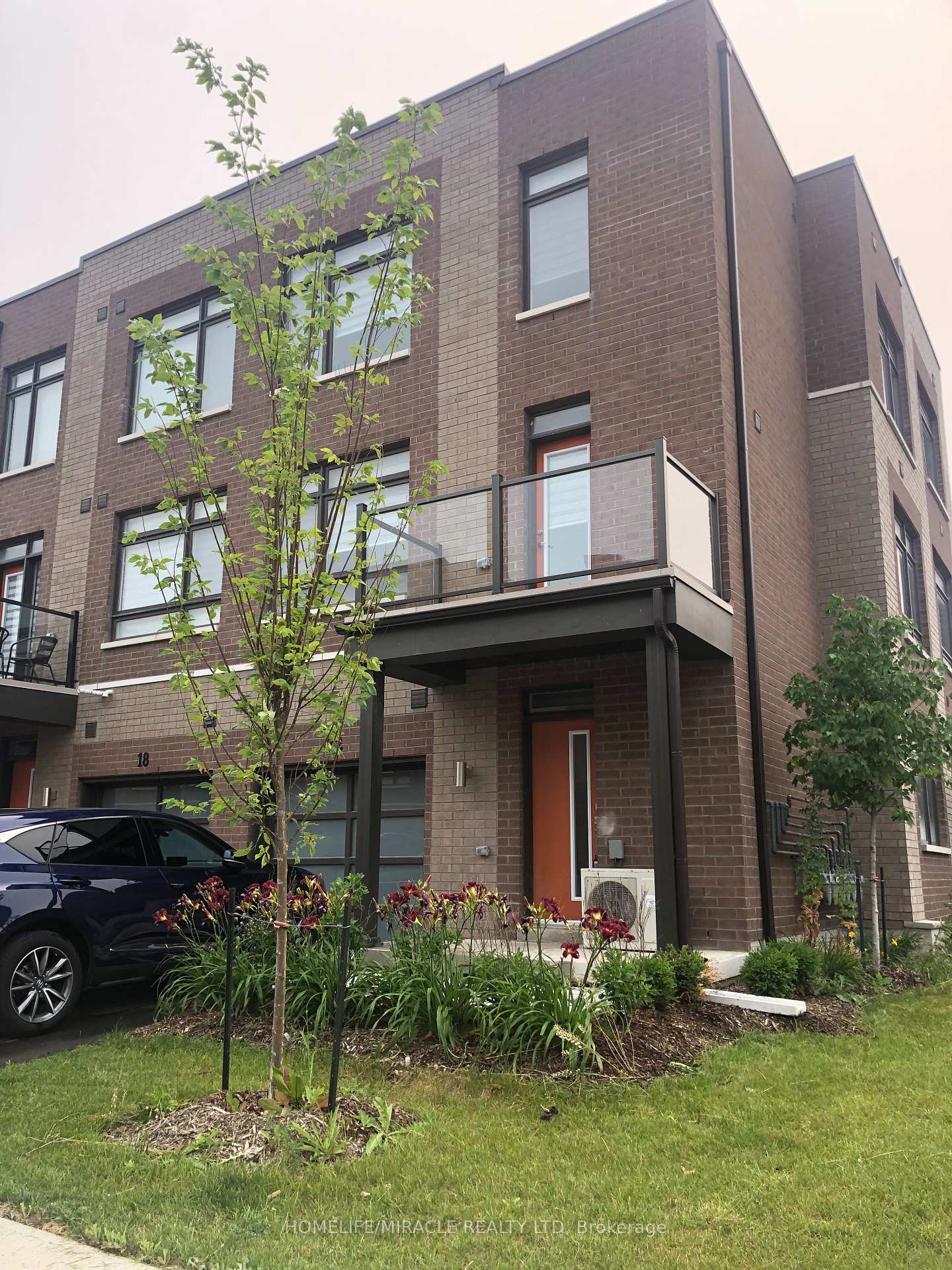 22 Bluenose Street Vaughan Ontario Canada Rent residential Saurabh Patel HomeLife/Miracle Realty Ltd, Brokerage *