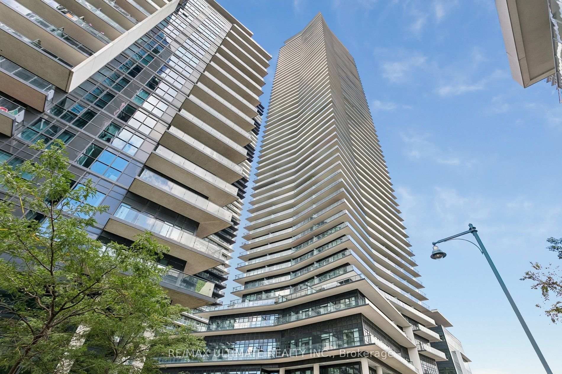 4409 - 38 Annie Craig Drive Toronto Ontario Canada Sale residential Welcome To Realtor Doctor RE/MAX Ultimate Realty Inc., Brokerage *