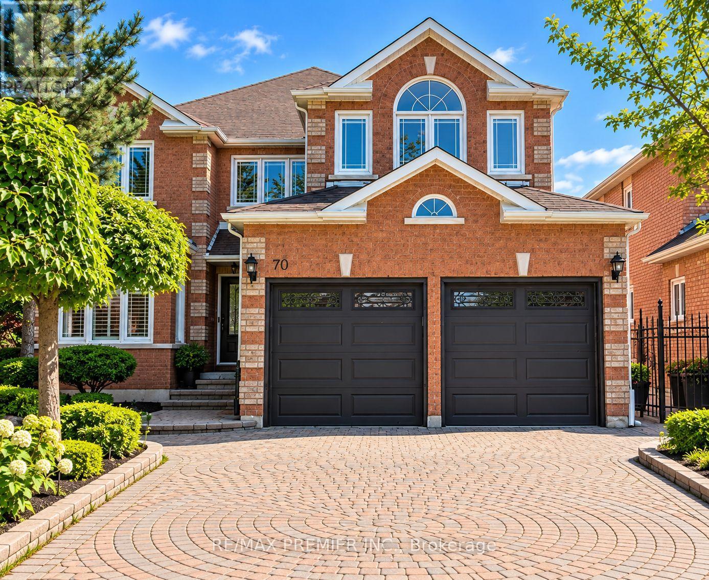 70 Bilbermar Drive Richmond Hill Ontario Canada Sale residential Ali Zamani RE/MAX PREMIER INC. Brokerage*