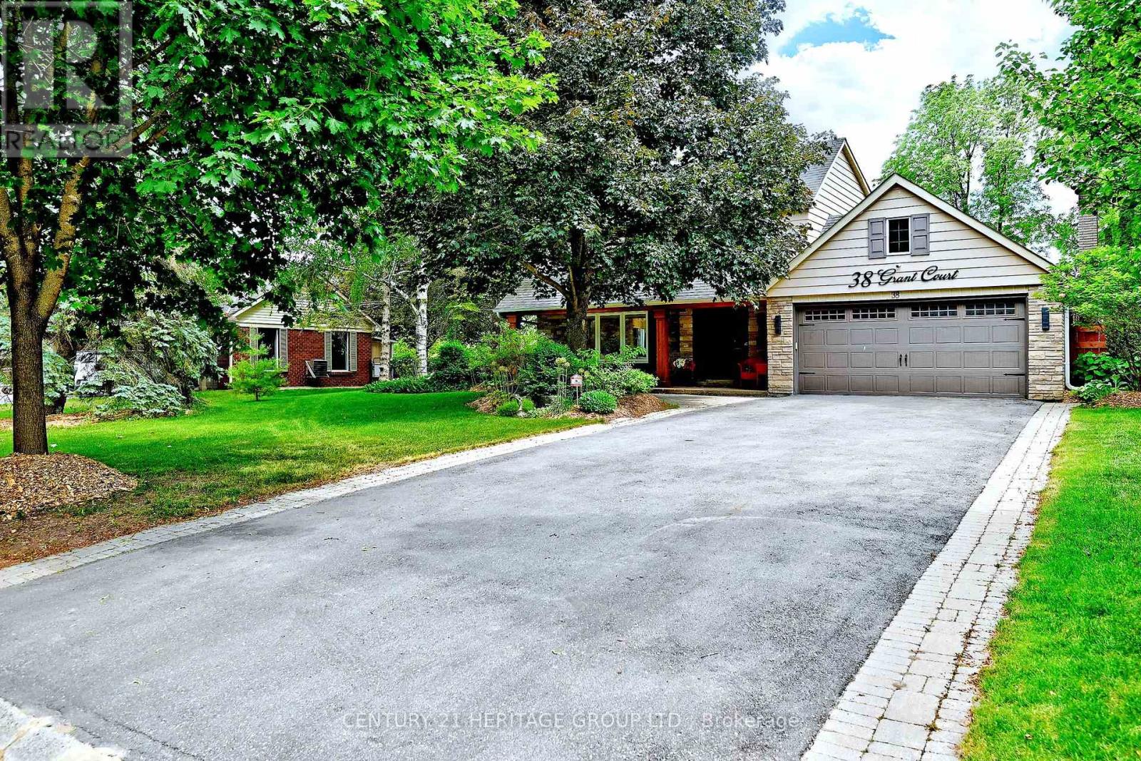 38 Grant Court East Gwillimbury Ontario Canada Sale residential   Century 21 Heritage Group Ltd. Brokerage*
