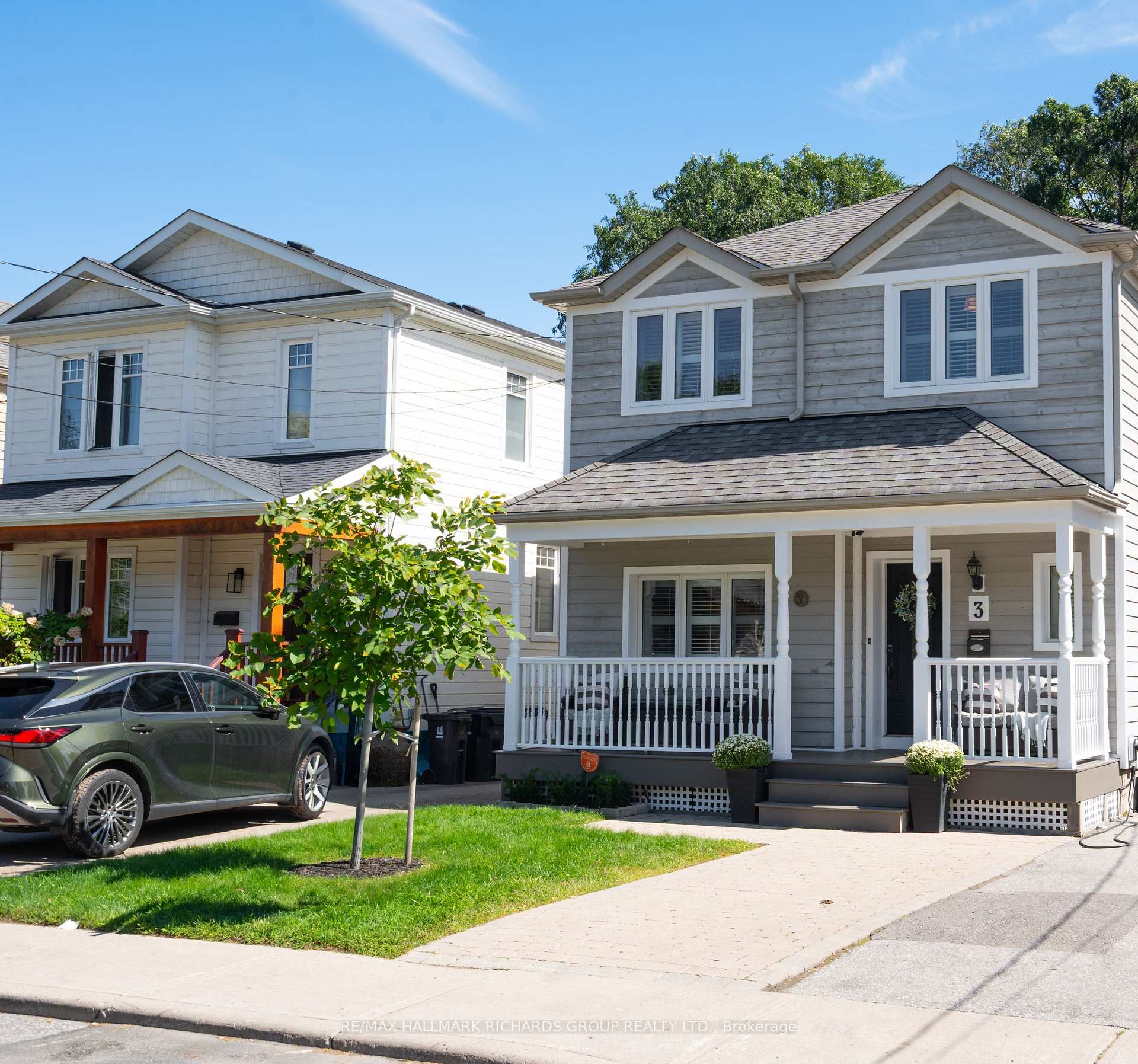 3 Phenix Drive Toronto Ontario Canada Sale residential Heather Mackenzie Skybound Realty, Brokerage
