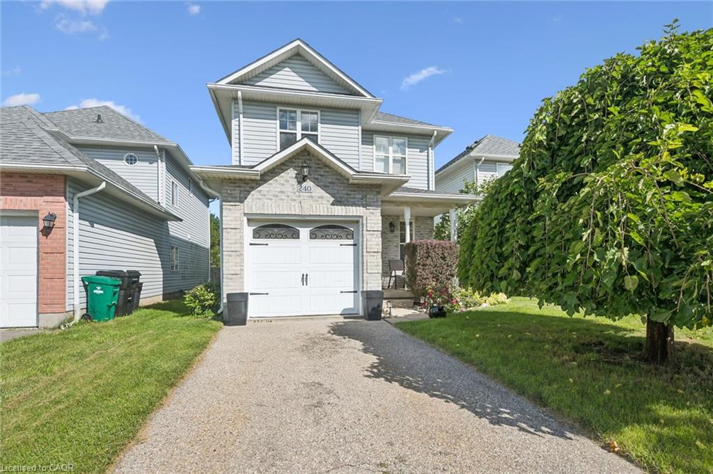 240 Hilltop Drive Ayr Ontario Canada Sale residential Mandy Roth RE/MAX TWIN CITY REALTY INC., BROKERAGE*