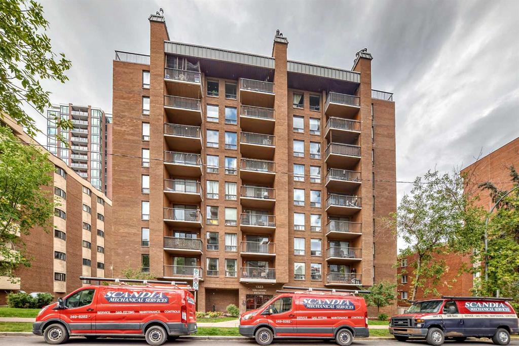 302 - 1323 15 AV SW Calgary Alberta Canada Sale residential Joe Badin Maxwell Canyon Creek