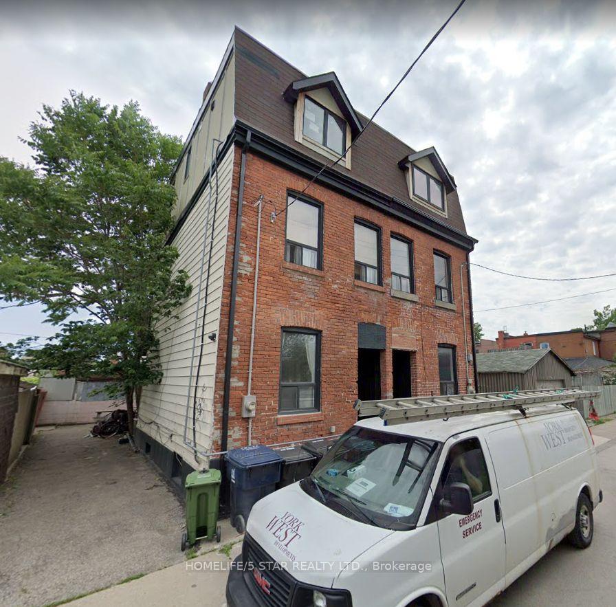 Apt 1 - 39 Humbert Street Toronto Ontario Canada Rent residential   HomeLife Realty Services Inc.