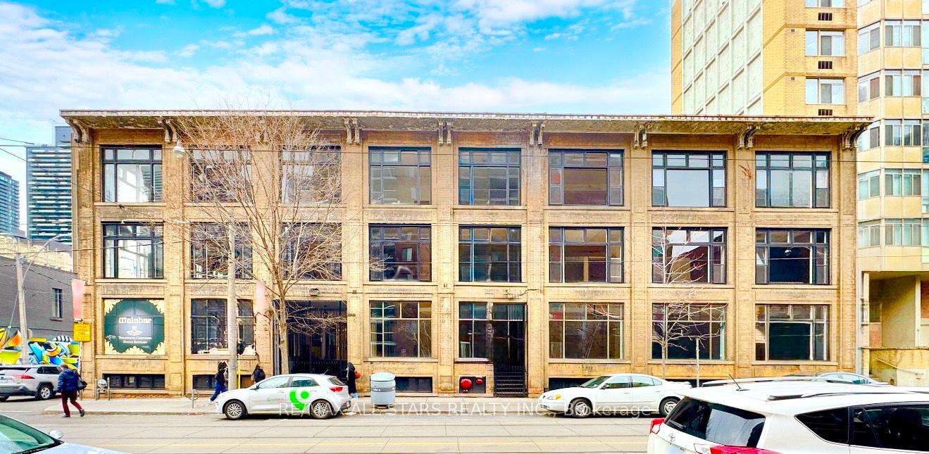 B100 - 14 Mccaul Street Toronto Ontario Canada Lease commercial   MOVETA REALTY INC., Brokerage*