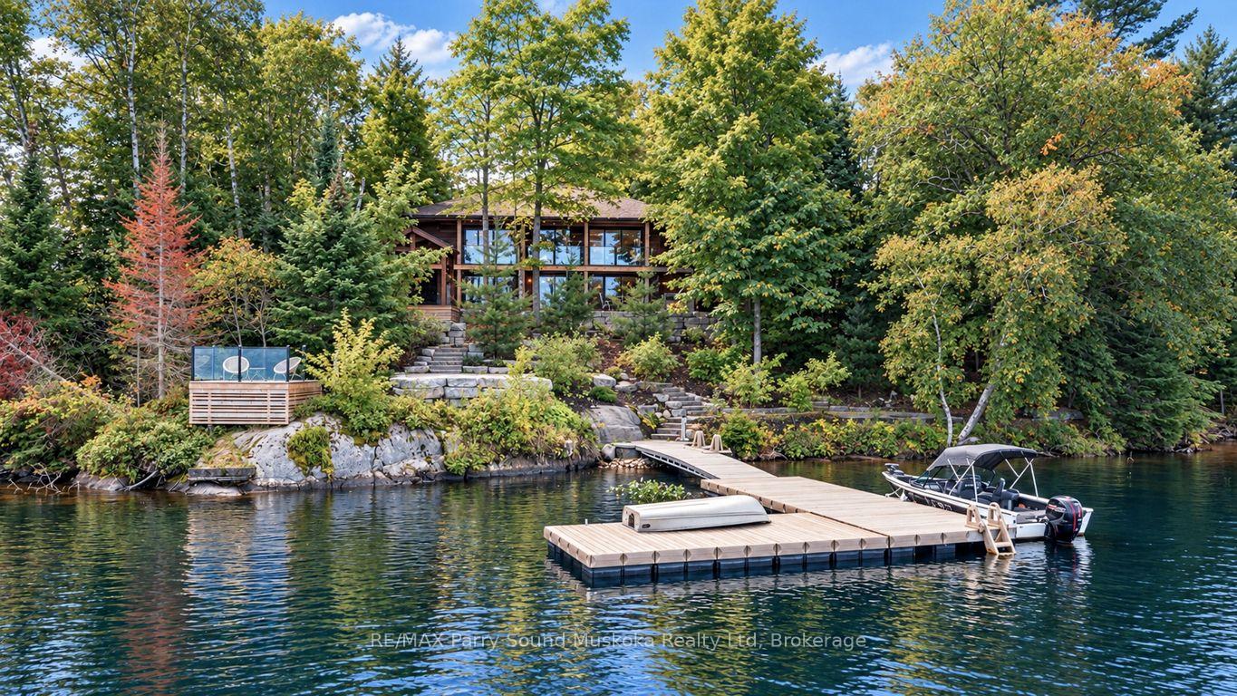 10 Park Drive Mckellar Ontario Canada Sale residential Gary Phillips RE/MAX PARRY SOUND MUSKOKA REALTY LTD., BROKERAGE*