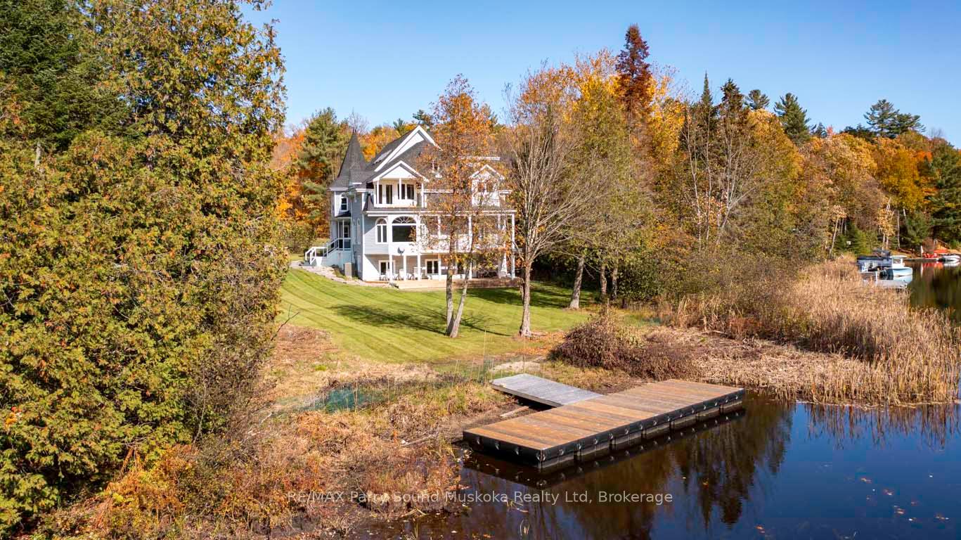 14-16 KNOWLES Crescent Seguin Ontario Canada Sale residential Gary Phillips RE/MAX PARRY SOUND MUSKOKA REALTY LTD., BROKERAGE*
