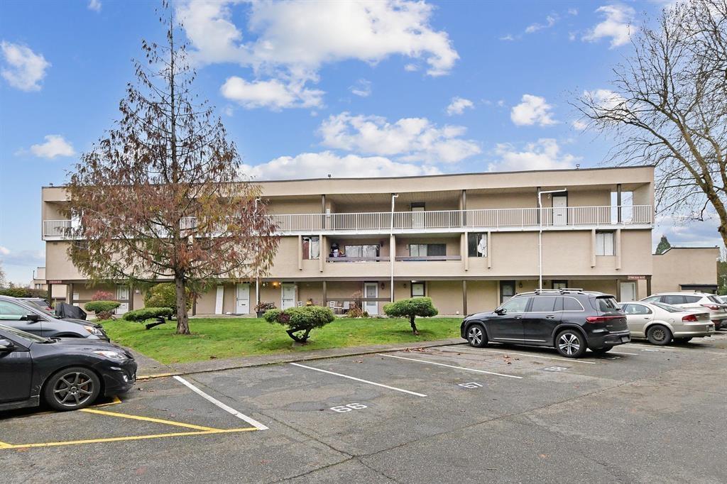 55 17708 60 AVENUE Surrey British Columbia Canada Sale residential Don McParland HomeLife Benchmark Titus Realty