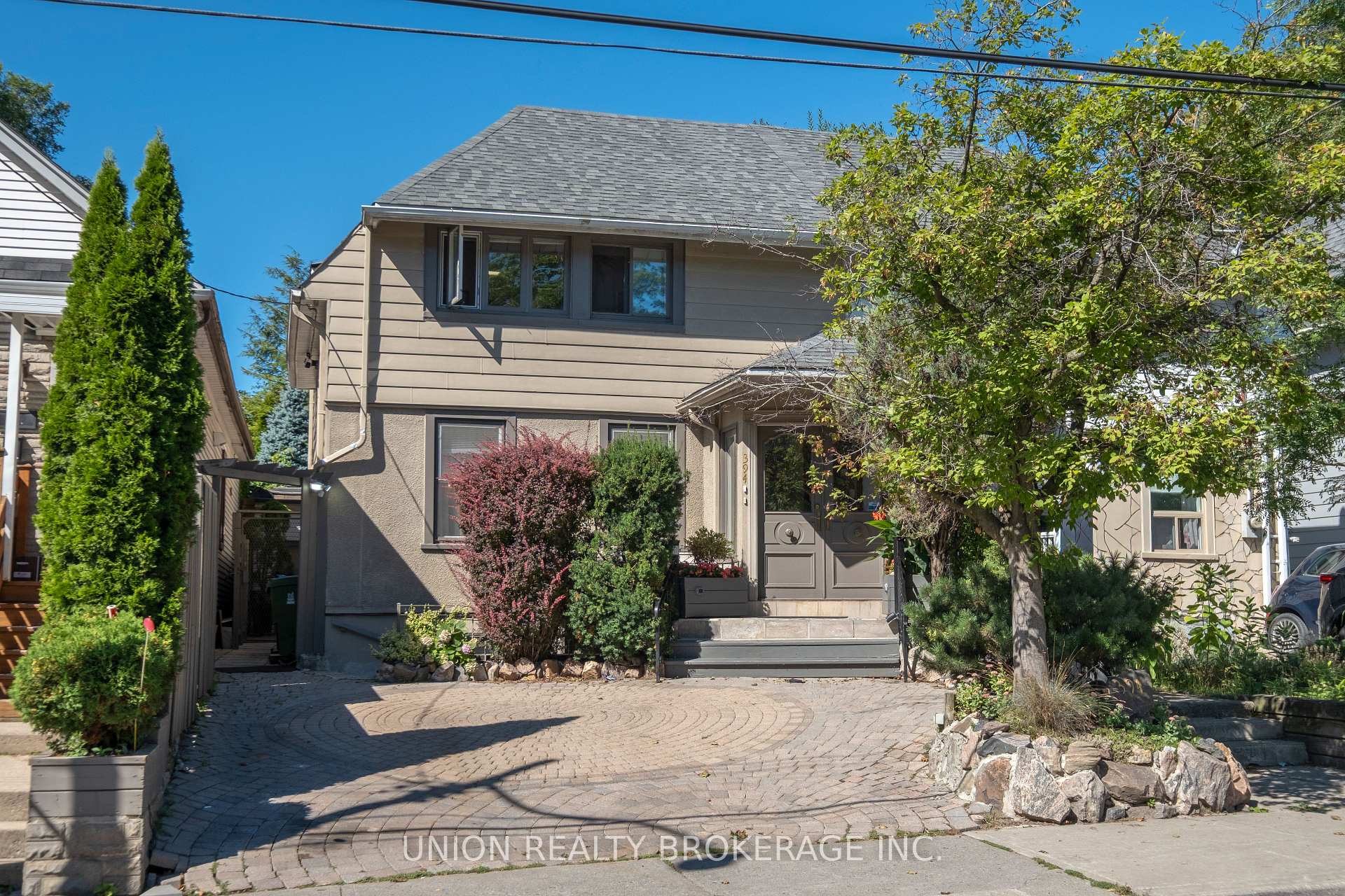 394 Coxwell Avenue Toronto Ontario Canada Sale residential   MOVETA REALTY INC., Brokerage*