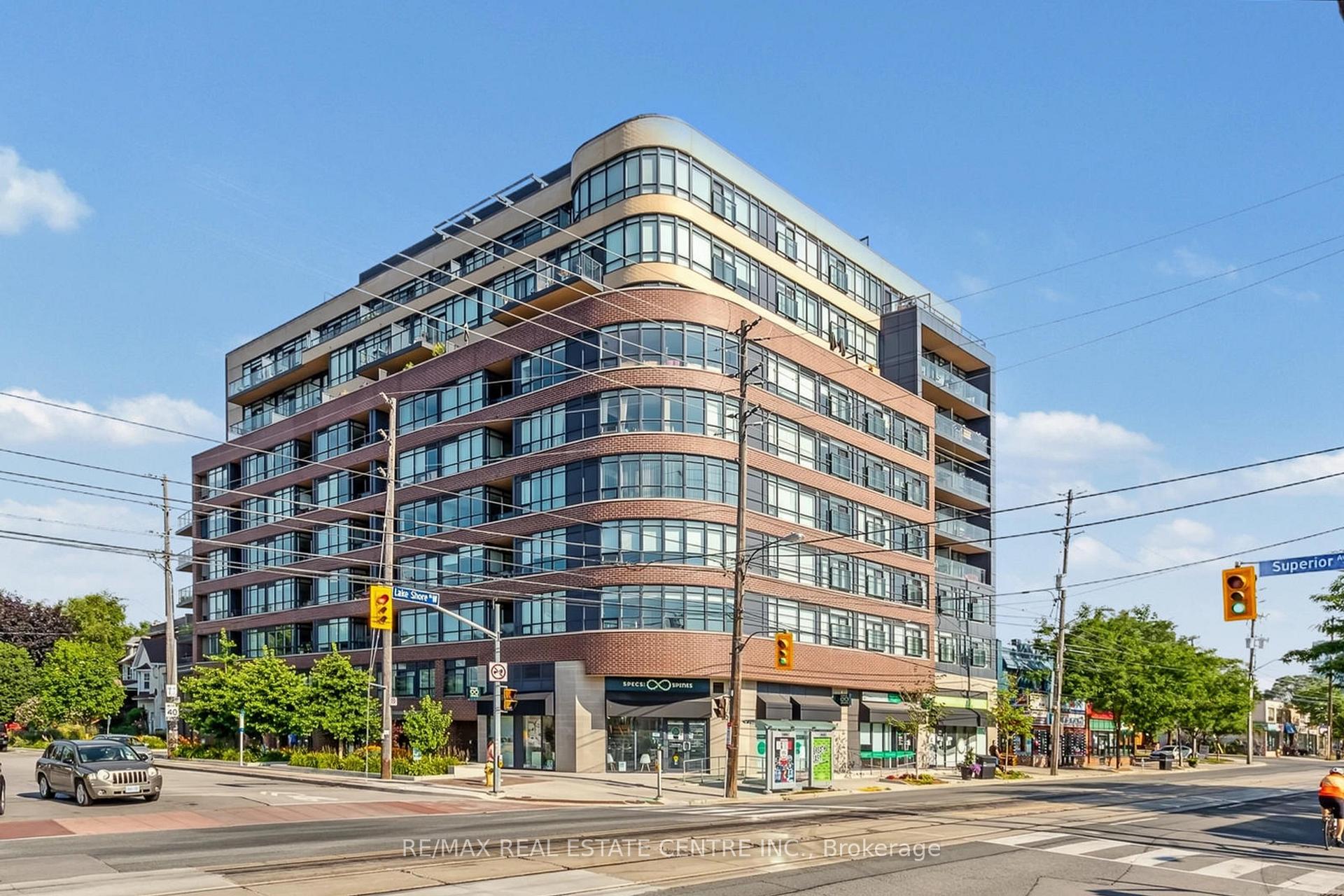 911 - 11 Superior Avenue Toronto Ontario Canada Rent residential SAMEH BASTAWROSE RE/MAX REAL ESTATE CENTRE INC., BROKERAGE 