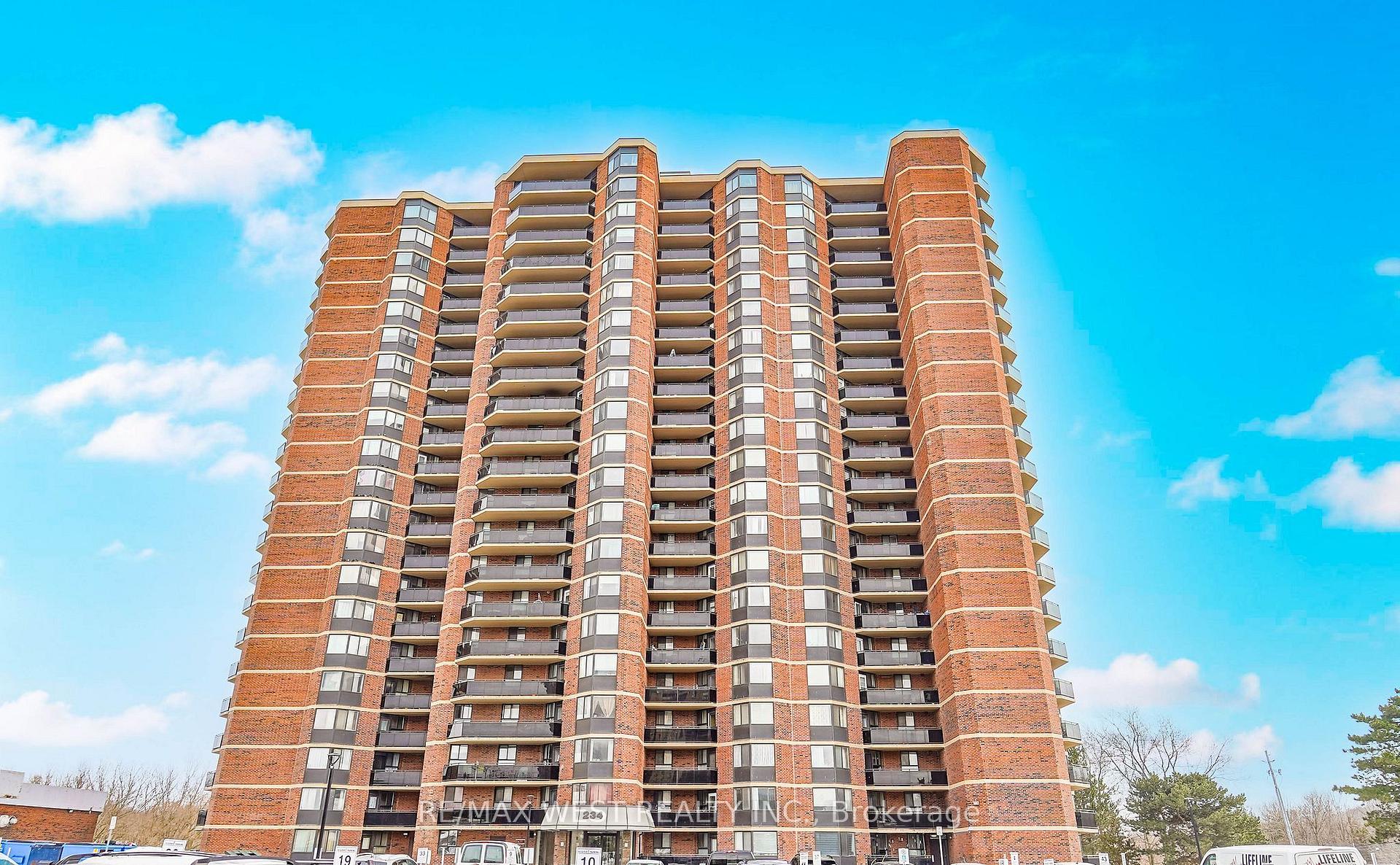PH10 - 234 Albion Road Toronto Ontario Canada Sale residential ALEX MACALE Century21 Leading Edge Realty Inc., Brokerage