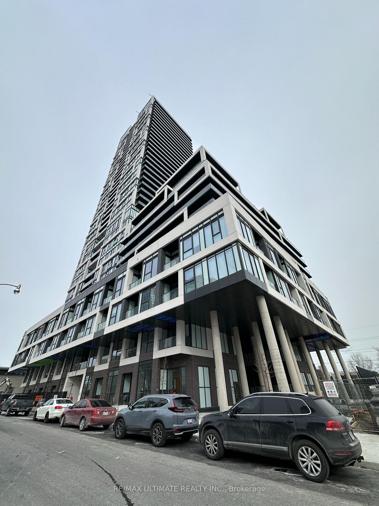 1022 - 5 Defries Street Toronto Ontario Canada Rent residential Welcome To Realtor Doctor RE/MAX Ultimate Realty Inc., Brokerage *