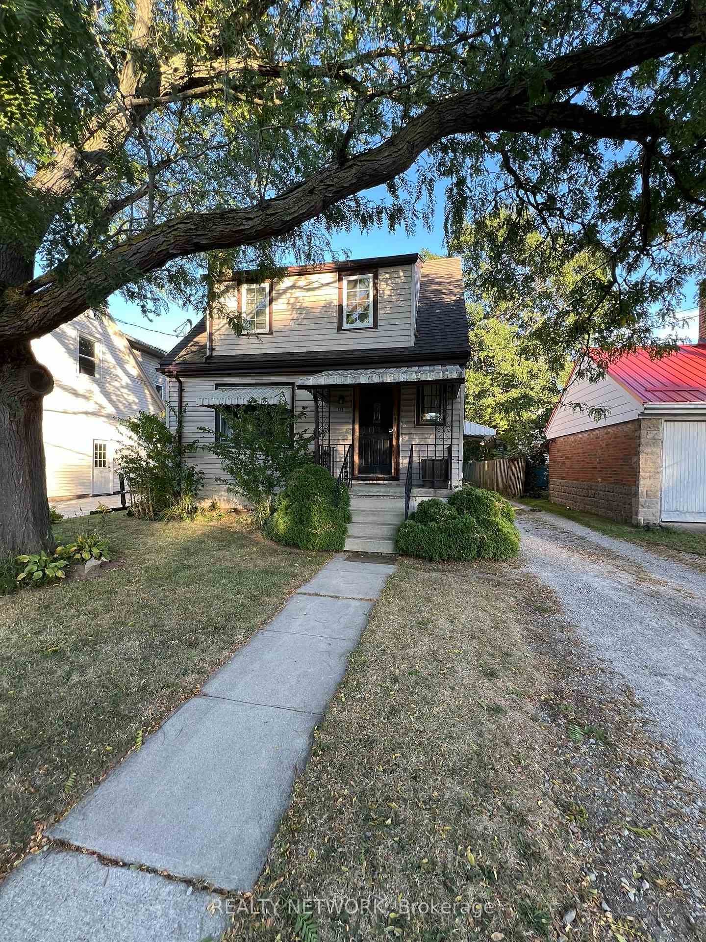 131 Emerson Street Hamilton Ontario Canada Sale residential   Realty Network, Brokerage*