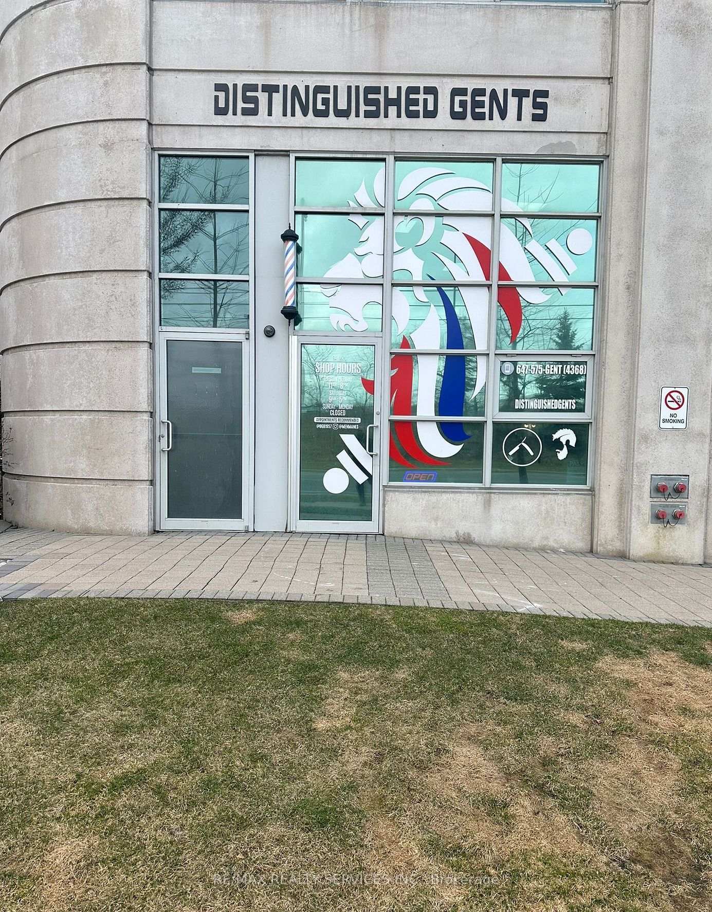 109 - 2067 Lake Shore Boulevard W Toronto Ontario Canada Lease commercial Lets talk Real Estate RE/MAX Realty Services Inc., Brokerage*